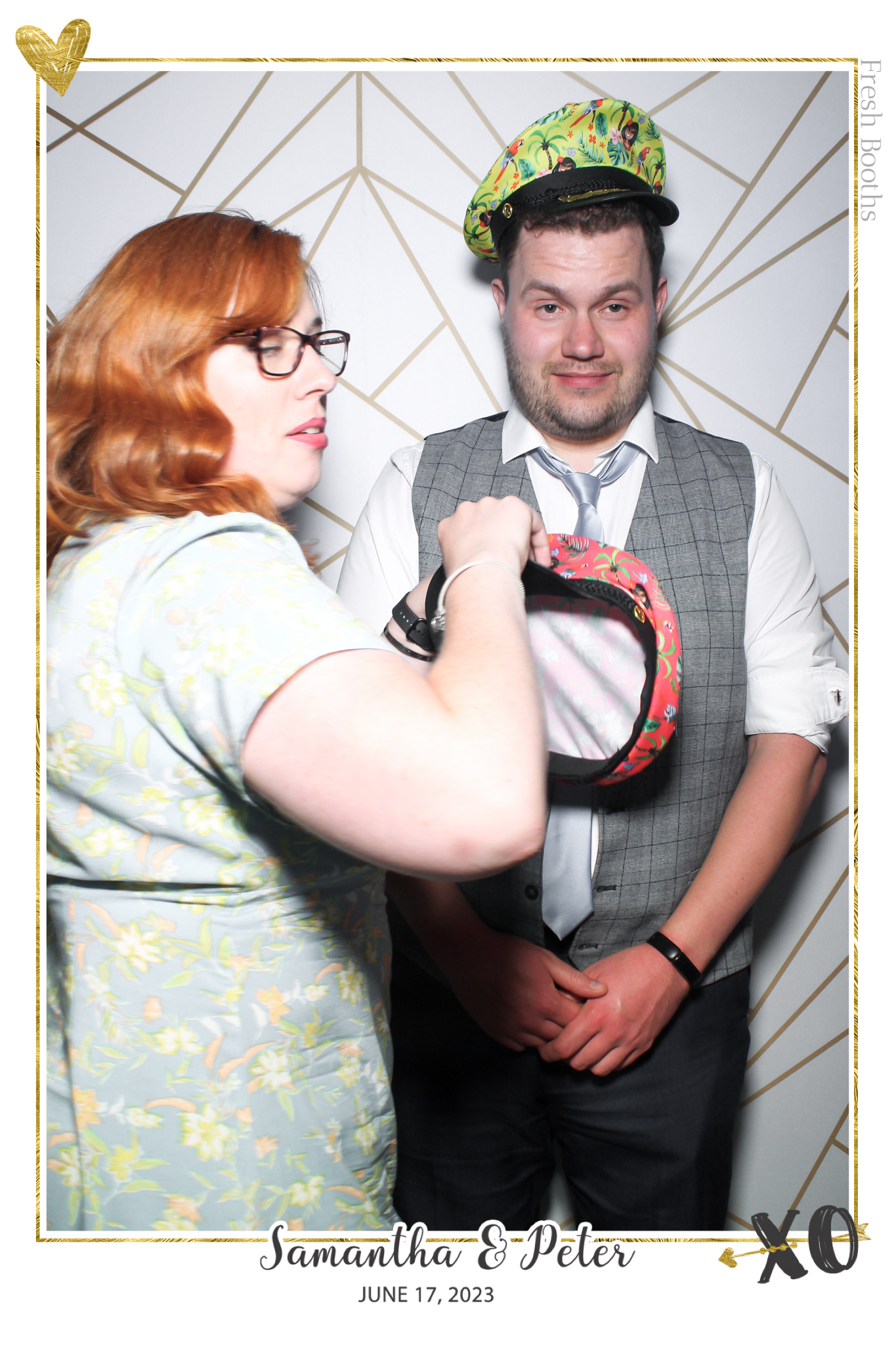 Peter & Sam - Selfie Mirror | View more photos from the event at gallery.freshbooths.com/u/FreshBooths/Peter-Sam-Selfie-Mirror
