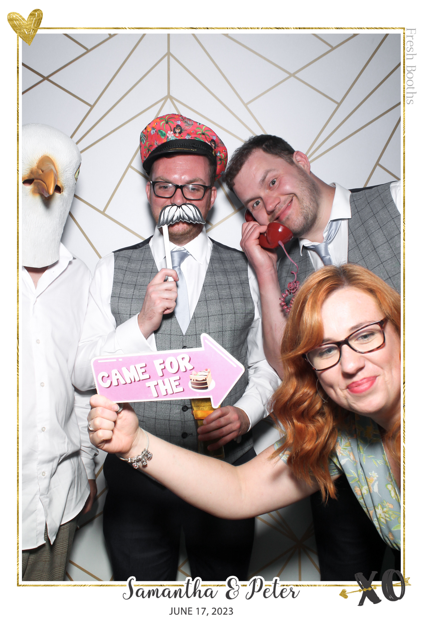 Peter & Sam - Selfie Mirror | View more photos from the event at gallery.freshbooths.com/u/FreshBooths/Peter-Sam-Selfie-Mirror