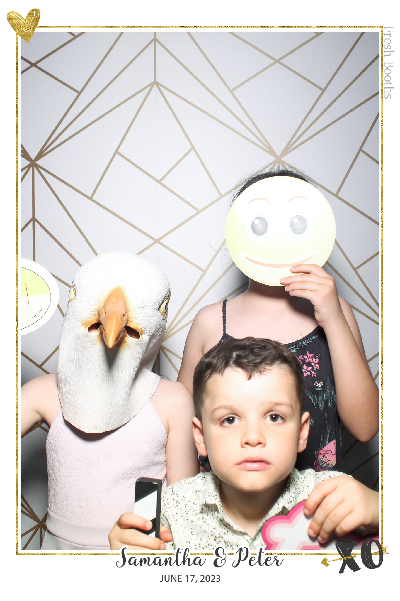 Peter & Sam - Selfie Mirror | View more photos from the event at gallery.freshbooths.com/u/FreshBooths/Peter-Sam-Selfie-Mirror