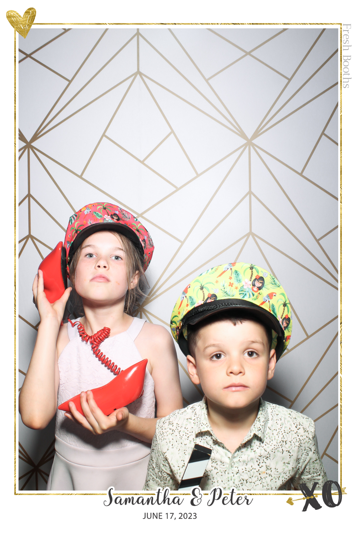 Peter & Sam - Selfie Mirror | View more photos from the event at gallery.freshbooths.com/u/FreshBooths/Peter-Sam-Selfie-Mirror