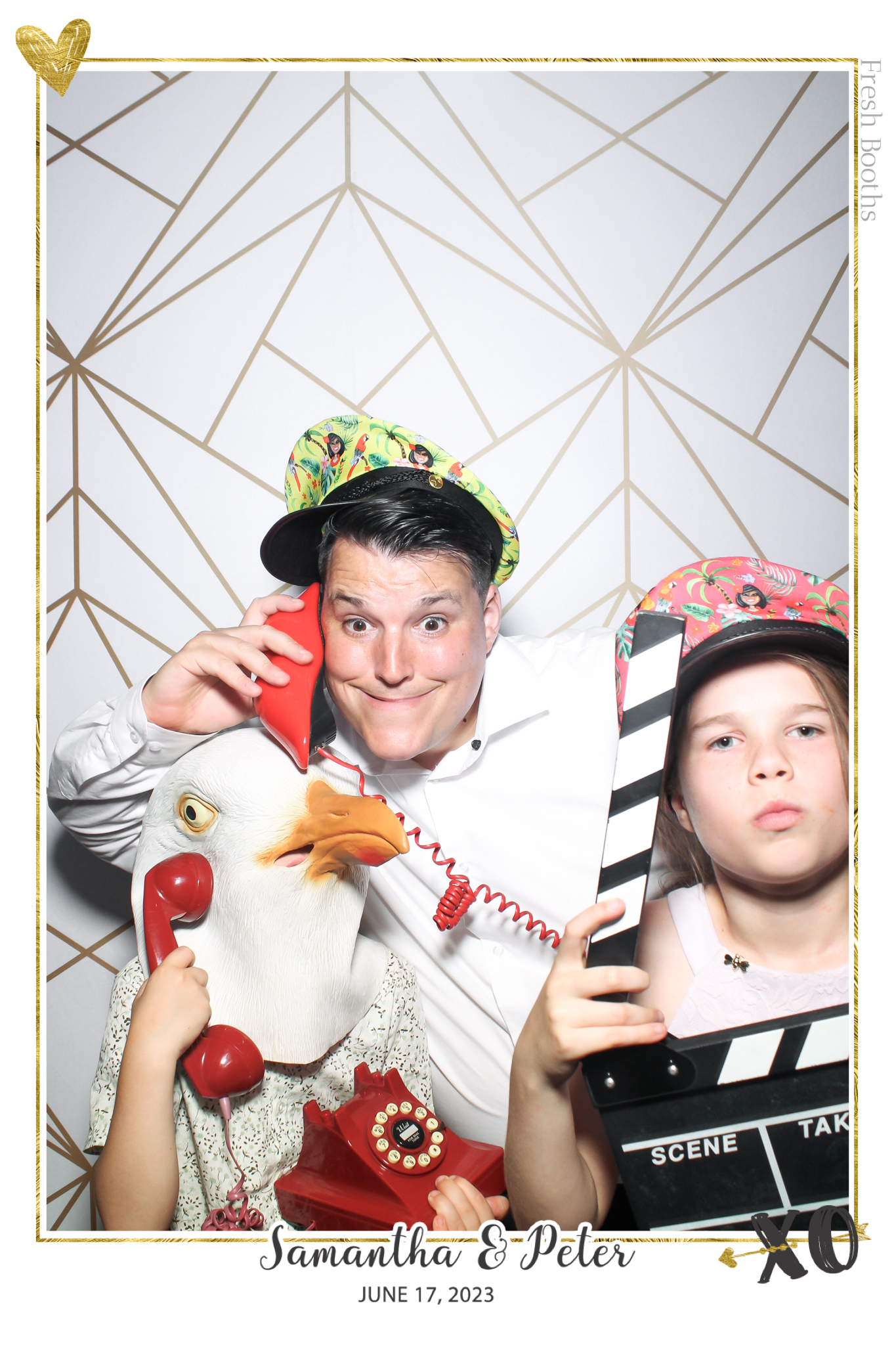 Peter & Sam - Selfie Mirror | View more photos from the event at gallery.freshbooths.com/u/FreshBooths/Peter-Sam-Selfie-Mirror