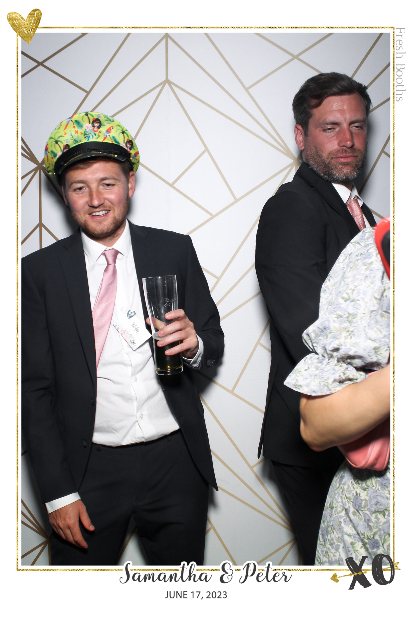 Peter & Sam - Selfie Mirror | View more photos from the event at gallery.freshbooths.com/u/FreshBooths/Peter-Sam-Selfie-Mirror