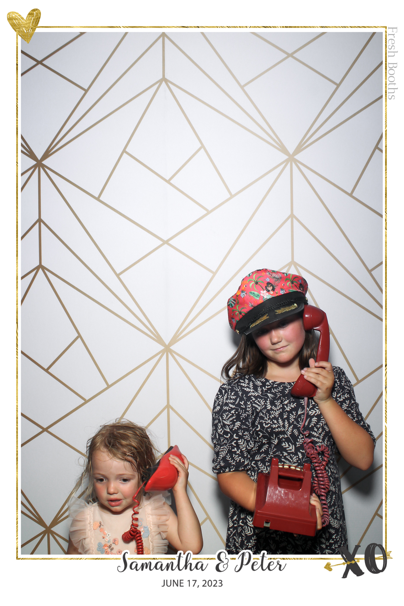 Peter & Sam - Selfie Mirror | View more photos from the event at gallery.freshbooths.com/u/FreshBooths/Peter-Sam-Selfie-Mirror