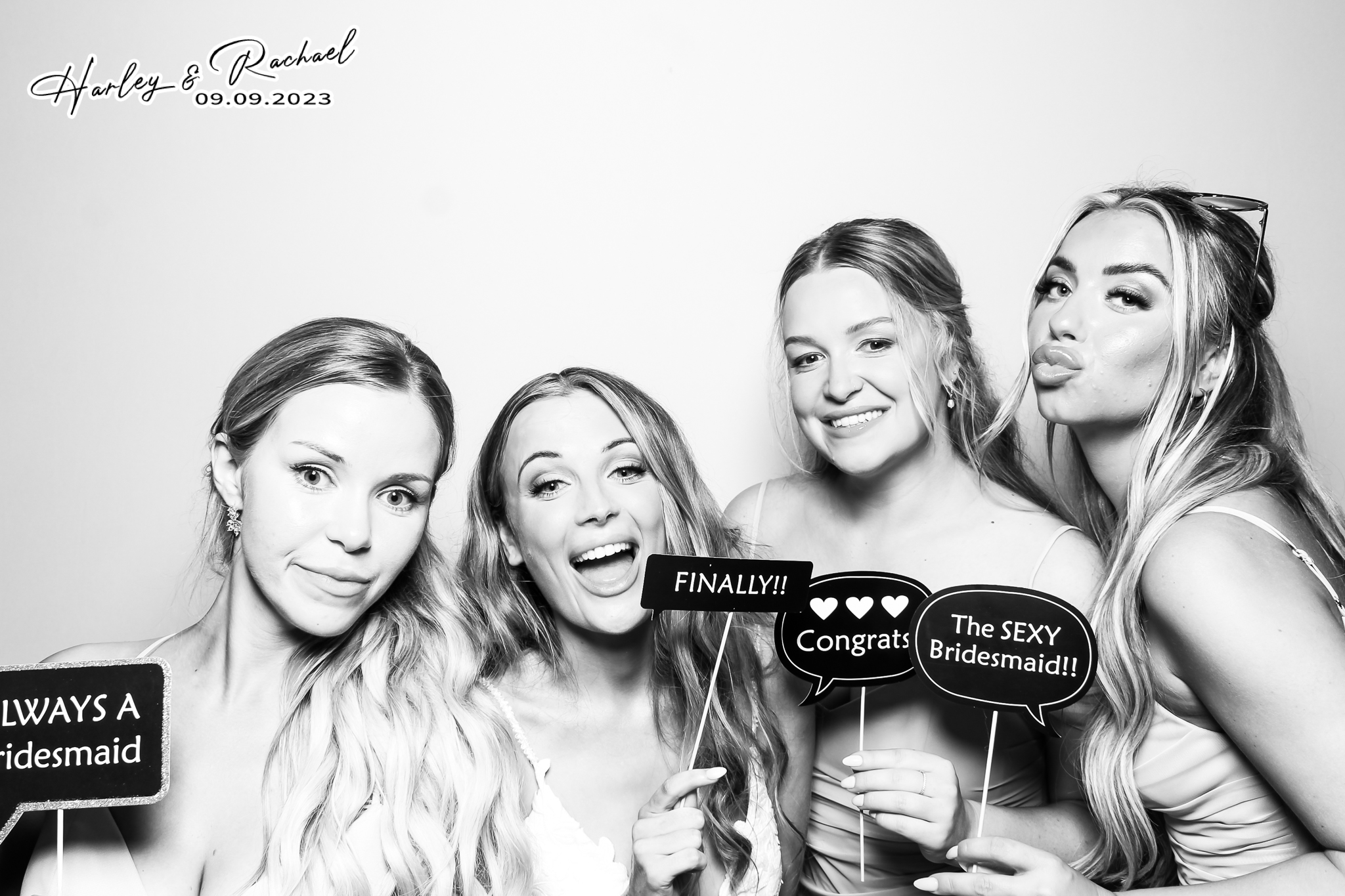 The Perrios - Glamour Booth | View more photos from the event at gallery.freshbooths.com/u/FreshBooths/The-Perrios-Glamour-Booth