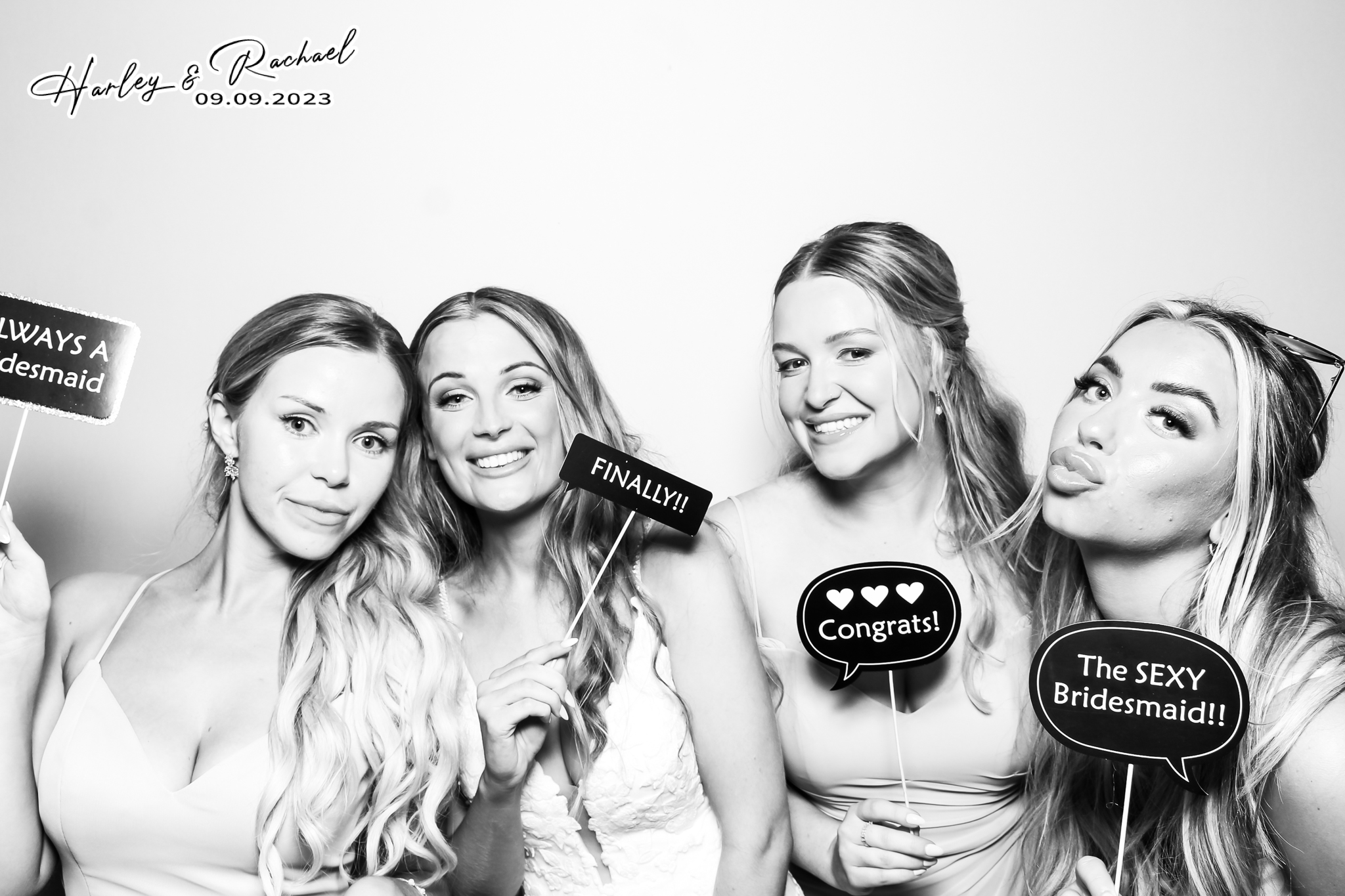 The Perrios - Glamour Booth | View more photos from the event at gallery.freshbooths.com/u/FreshBooths/The-Perrios-Glamour-Booth