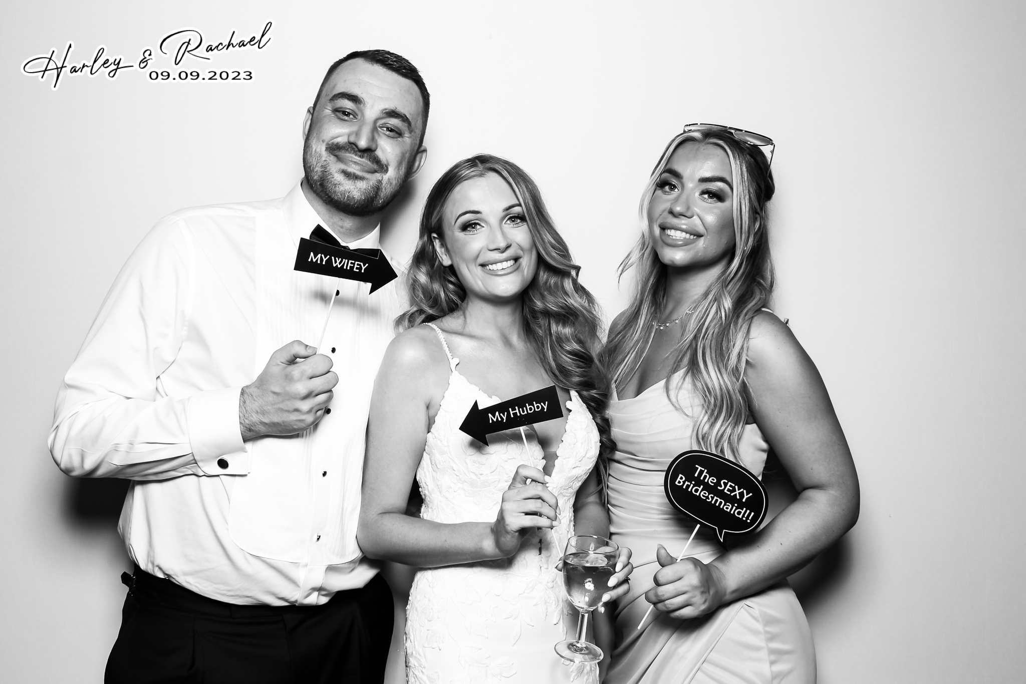 The Perrios - Glamour Booth | View more photos from the event at gallery.freshbooths.com/u/FreshBooths/The-Perrios-Glamour-Booth