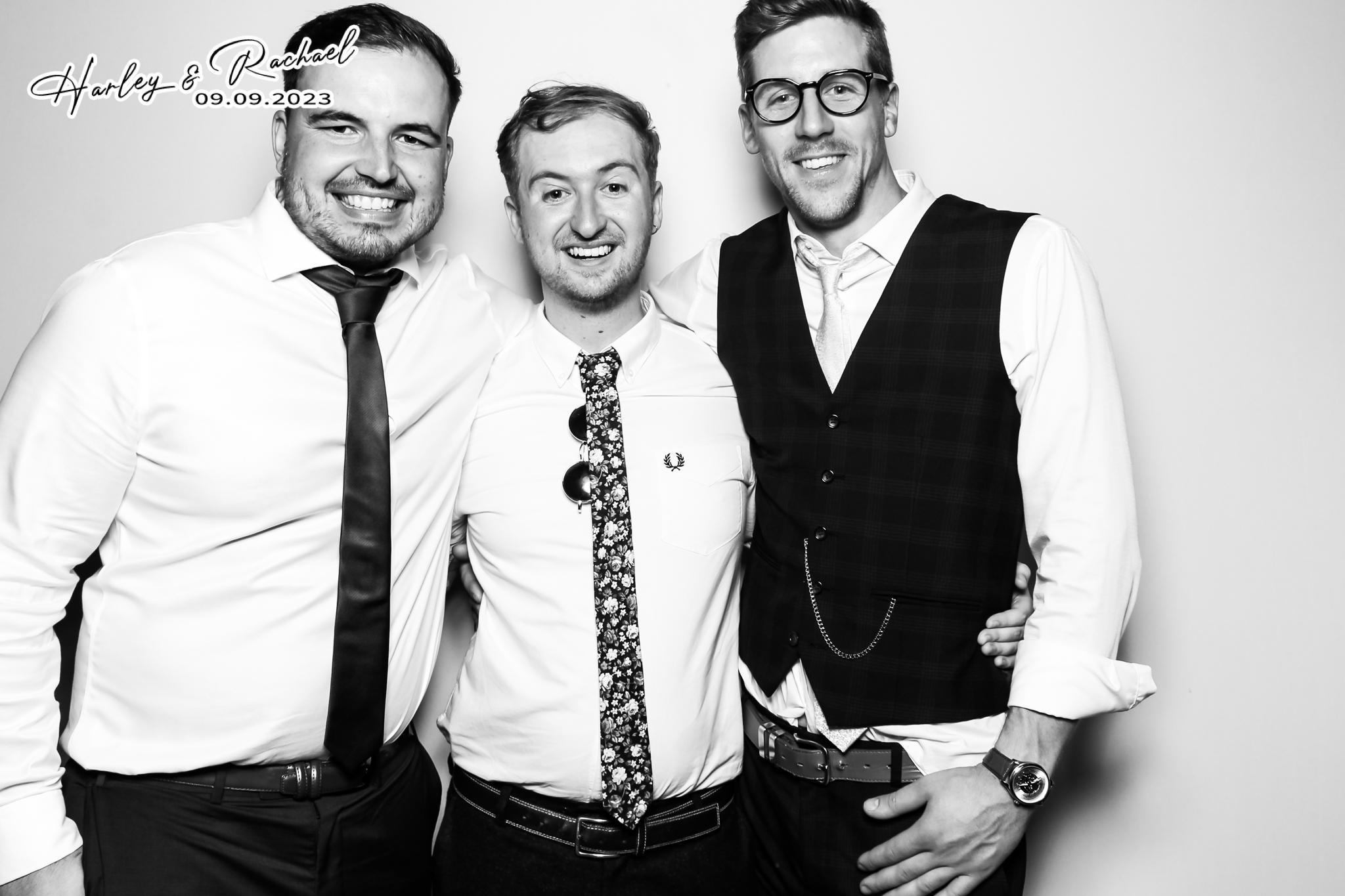 The Perrios - Glamour Booth | View more photos from the event at gallery.freshbooths.com/u/FreshBooths/The-Perrios-Glamour-Booth