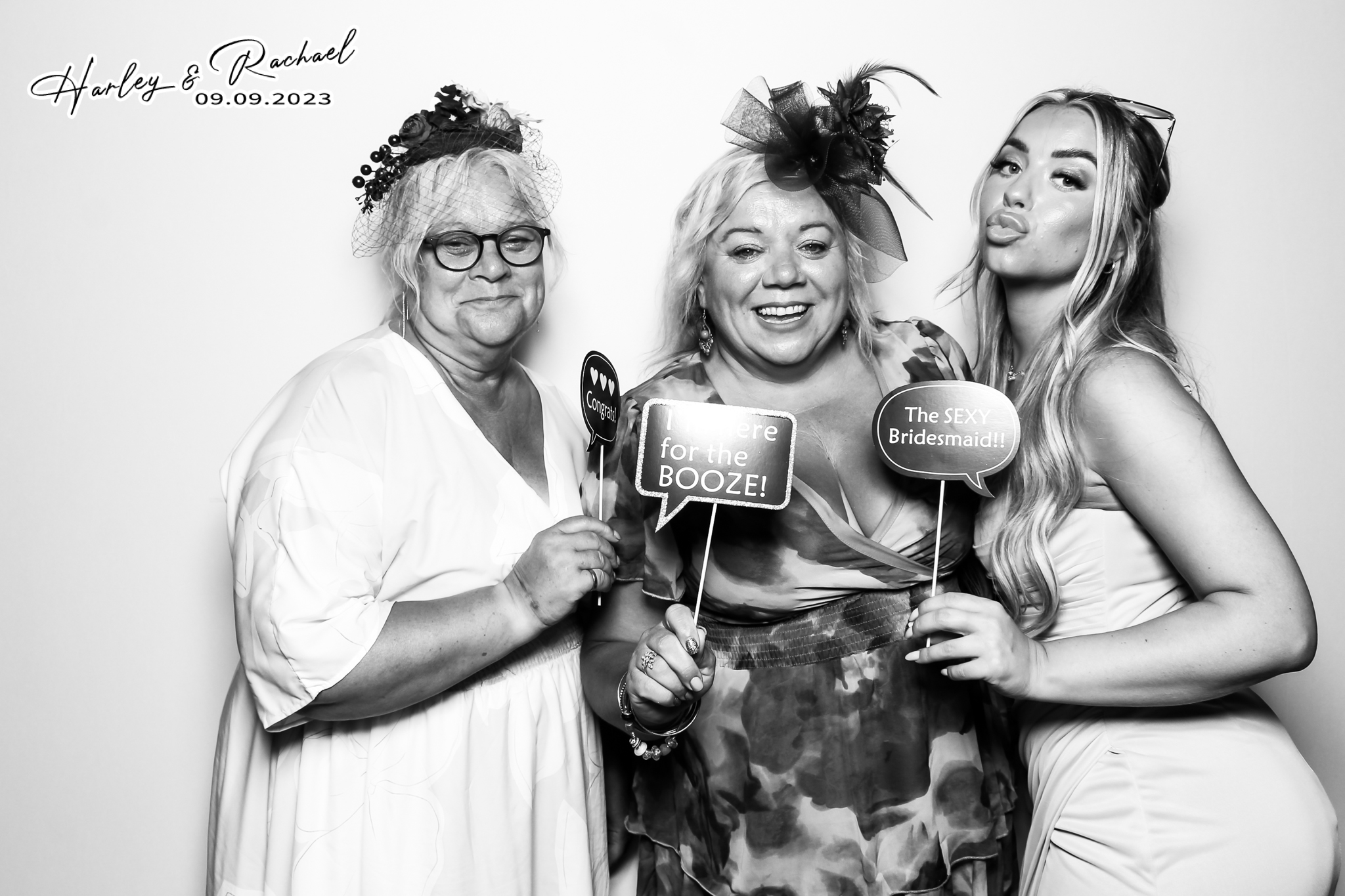 The Perrios - Glamour Booth | View more photos from the event at gallery.freshbooths.com/u/FreshBooths/The-Perrios-Glamour-Booth