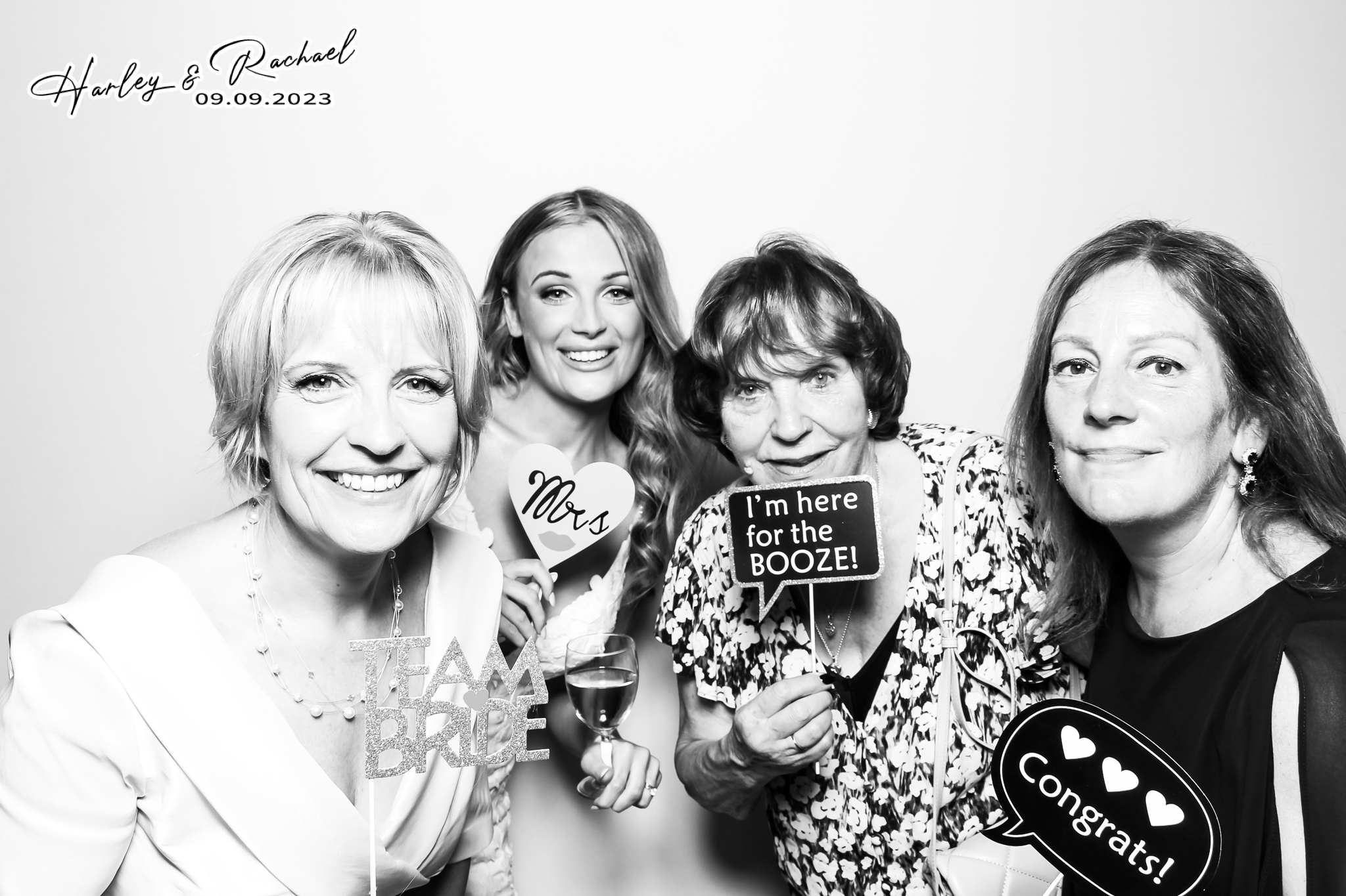 The Perrios - Glamour Booth | View more photos from the event at gallery.freshbooths.com/u/FreshBooths/The-Perrios-Glamour-Booth