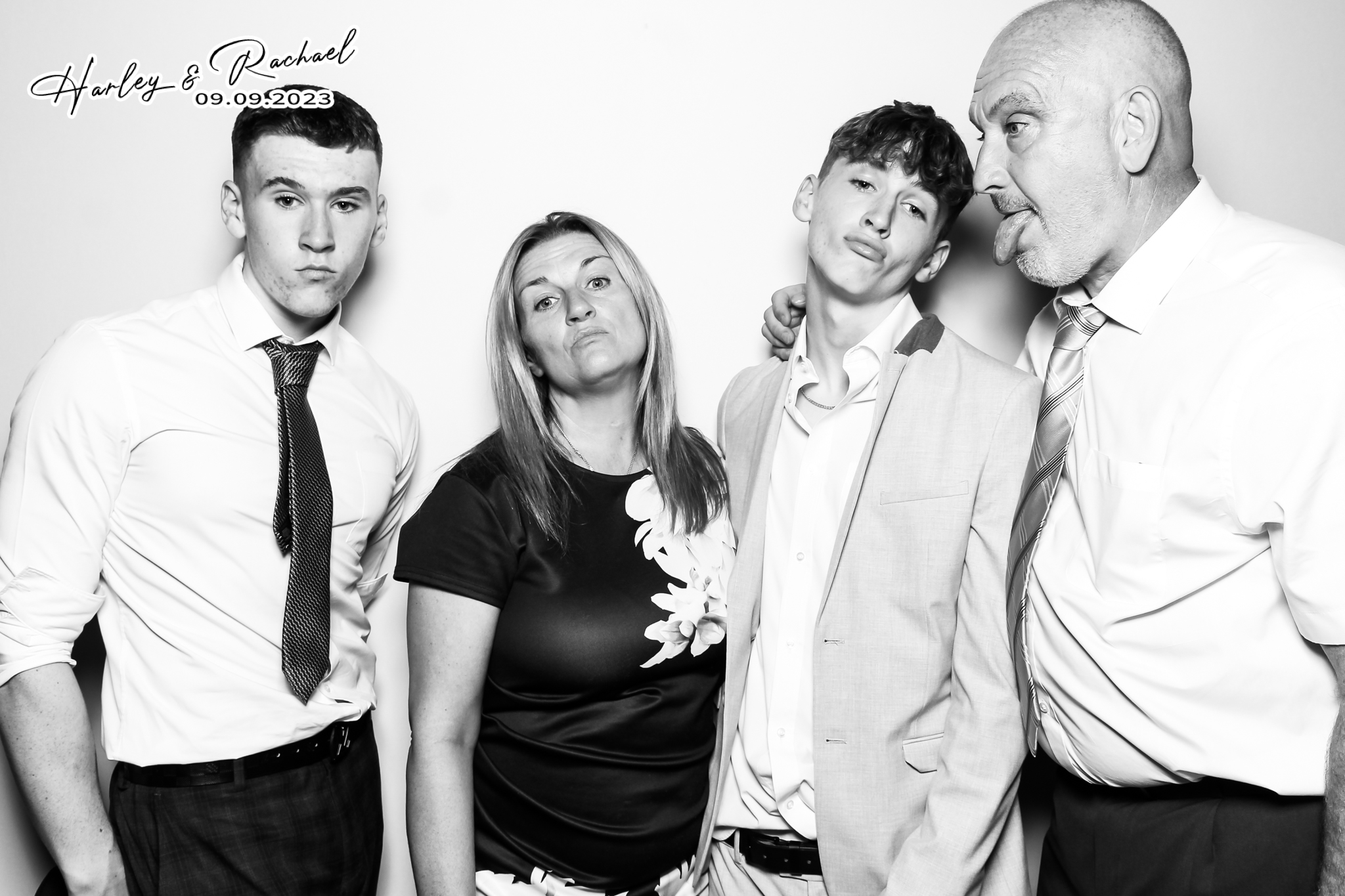 The Perrios - Glamour Booth | View more photos from the event at gallery.freshbooths.com/u/FreshBooths/The-Perrios-Glamour-Booth