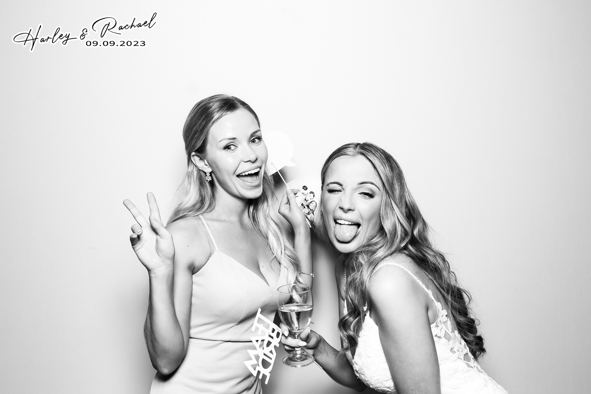 The Perrios - Glamour Booth | View more photos from the event at gallery.freshbooths.com/u/FreshBooths/The-Perrios-Glamour-Booth