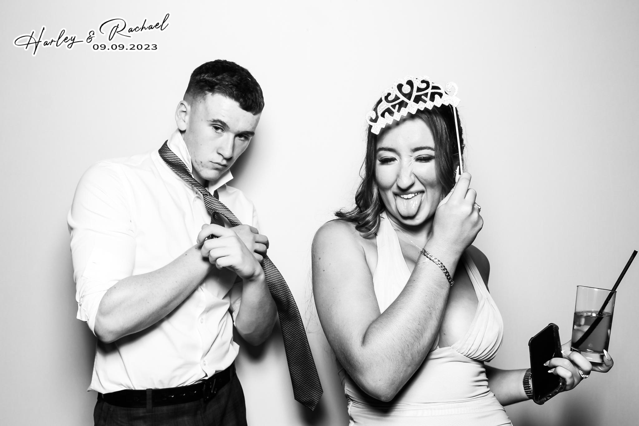 The Perrios - Glamour Booth | View more photos from the event at gallery.freshbooths.com/u/FreshBooths/The-Perrios-Glamour-Booth