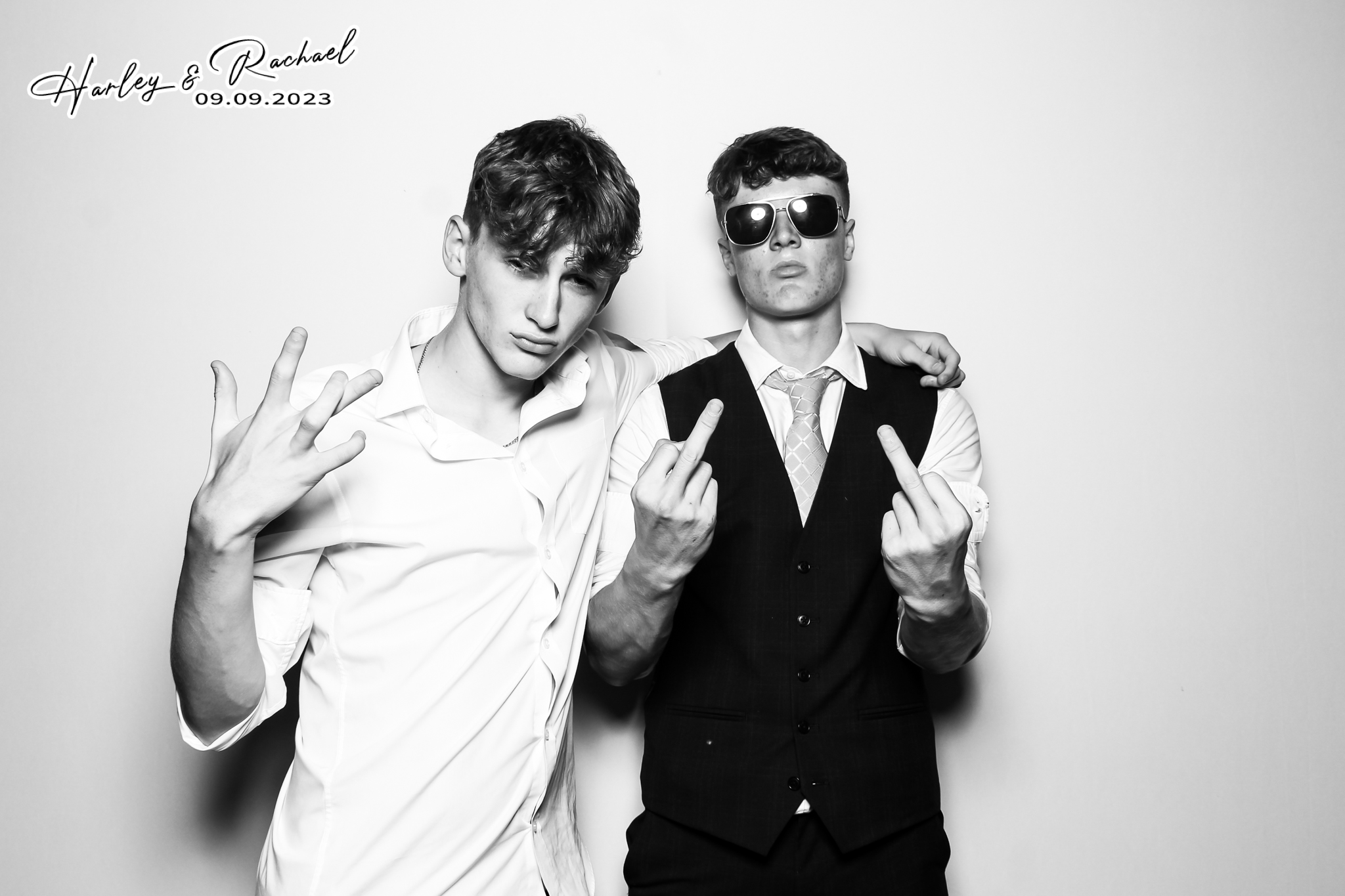 The Perrios - Glamour Booth | View more photos from the event at gallery.freshbooths.com/u/FreshBooths/The-Perrios-Glamour-Booth