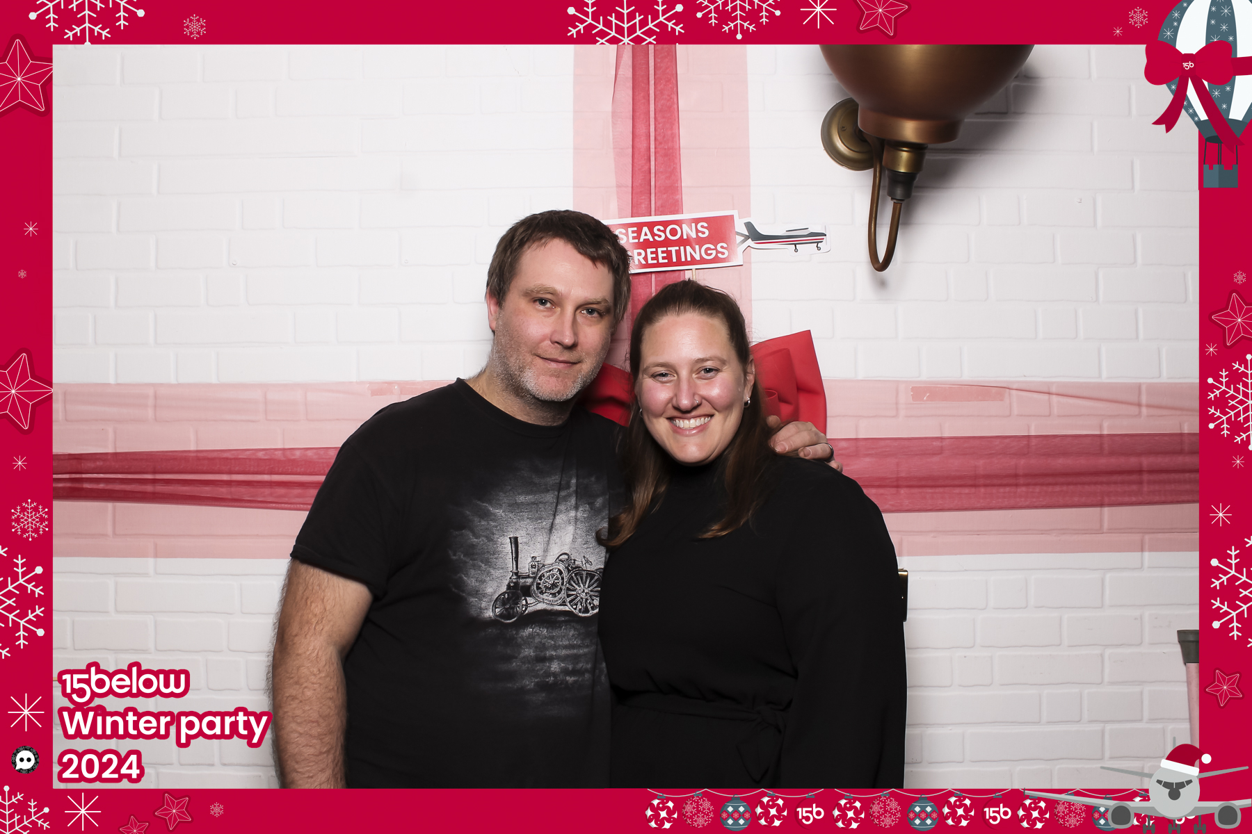 15 Below Xmas Party 2024 | View more photos from the event at gallery.freshbooths.com/u/FreshBooths/15-Below-Xmas-Party-2024