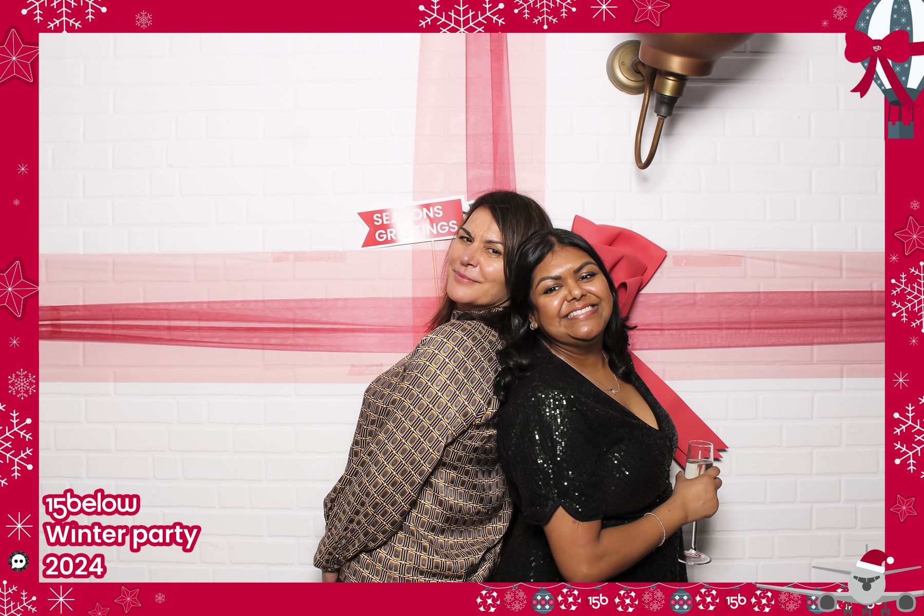 15 Below Xmas Party 2024 | View more photos from the event at gallery.freshbooths.com/u/FreshBooths/15-Below-Xmas-Party-2024