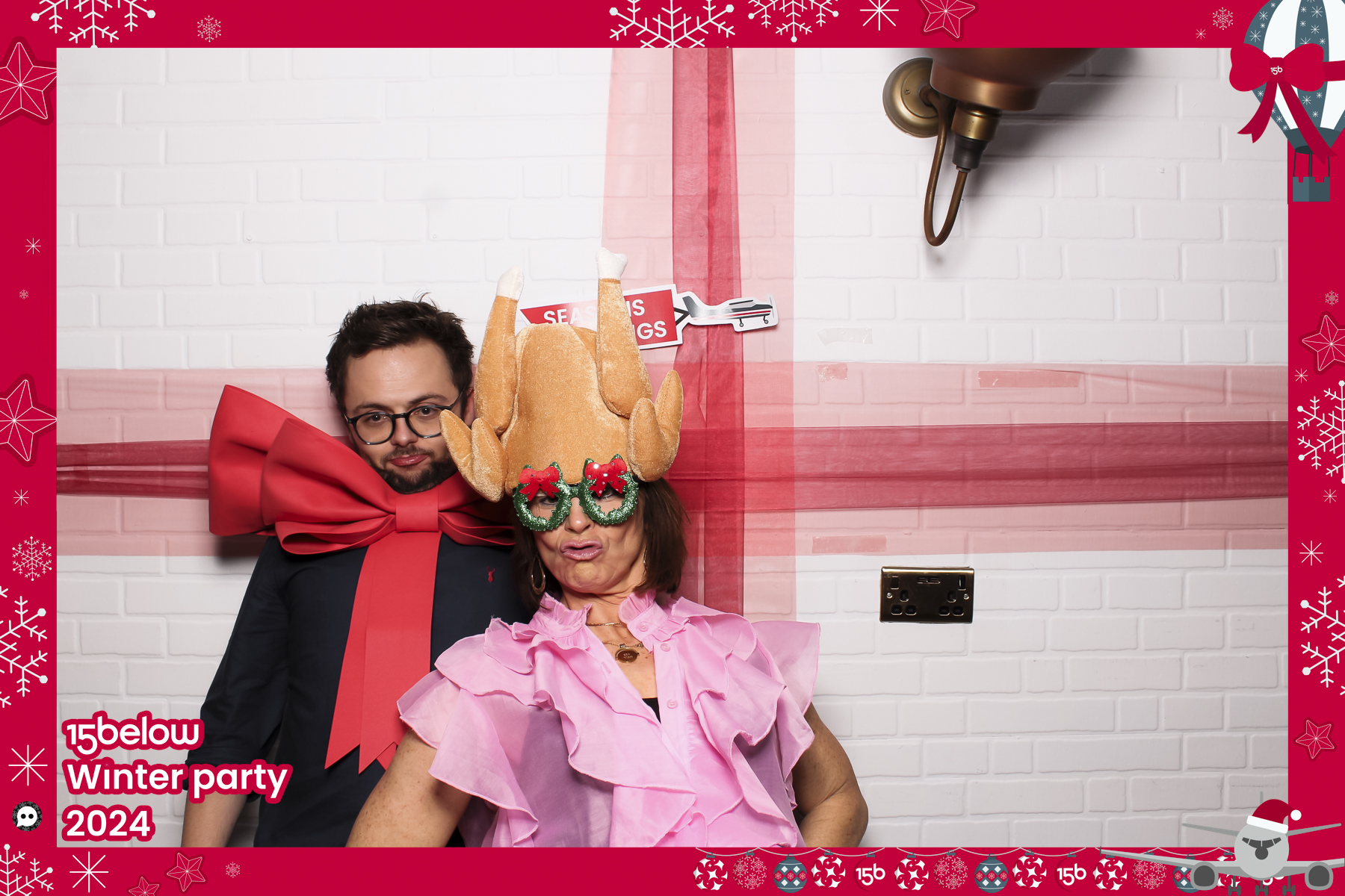 15 Below Xmas Party 2024 | View more photos from the event at gallery.freshbooths.com/u/FreshBooths/15-Below-Xmas-Party-2024