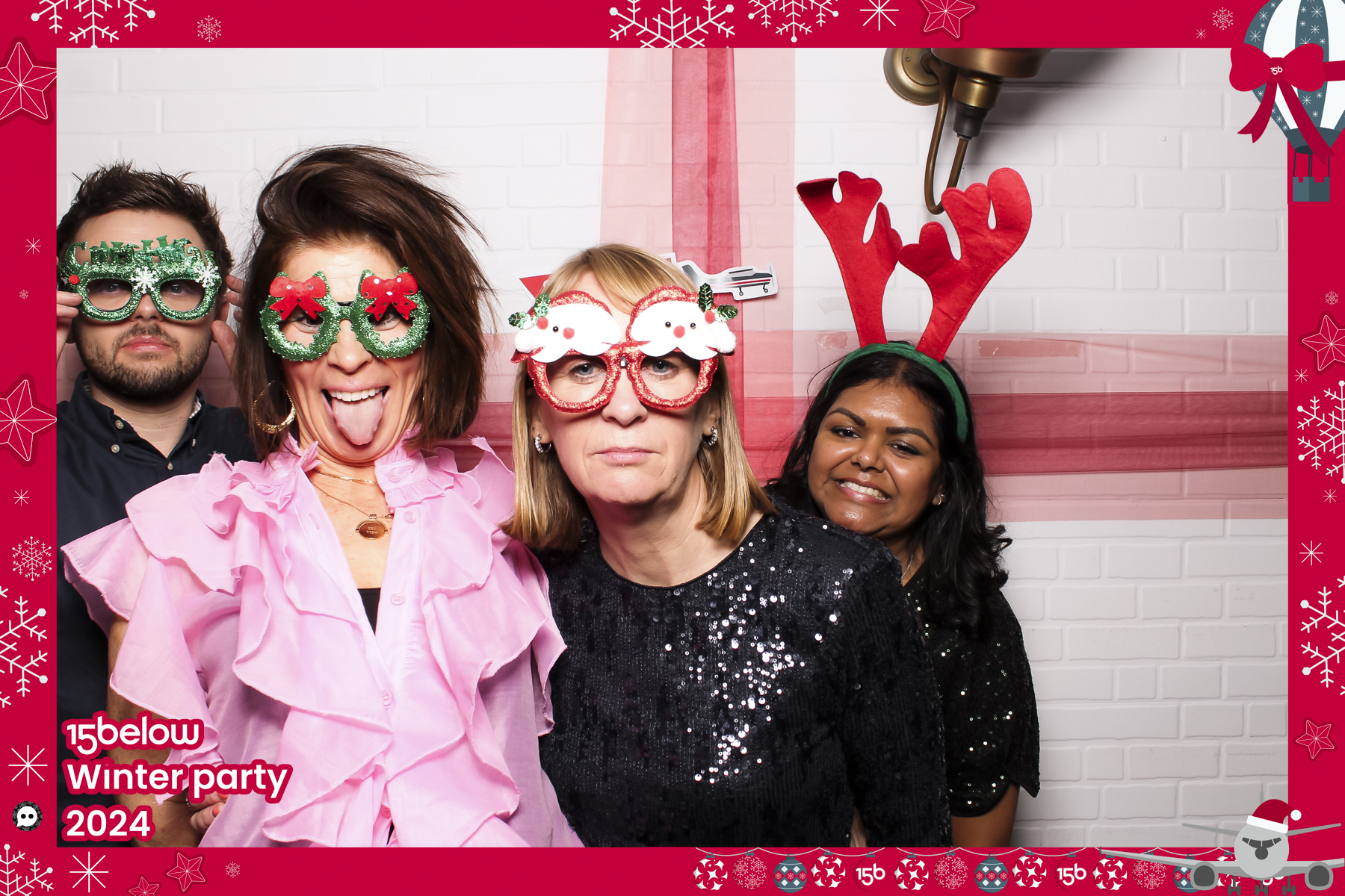 15 Below Xmas Party 2024 | View more photos from the event at gallery.freshbooths.com/u/FreshBooths/15-Below-Xmas-Party-2024