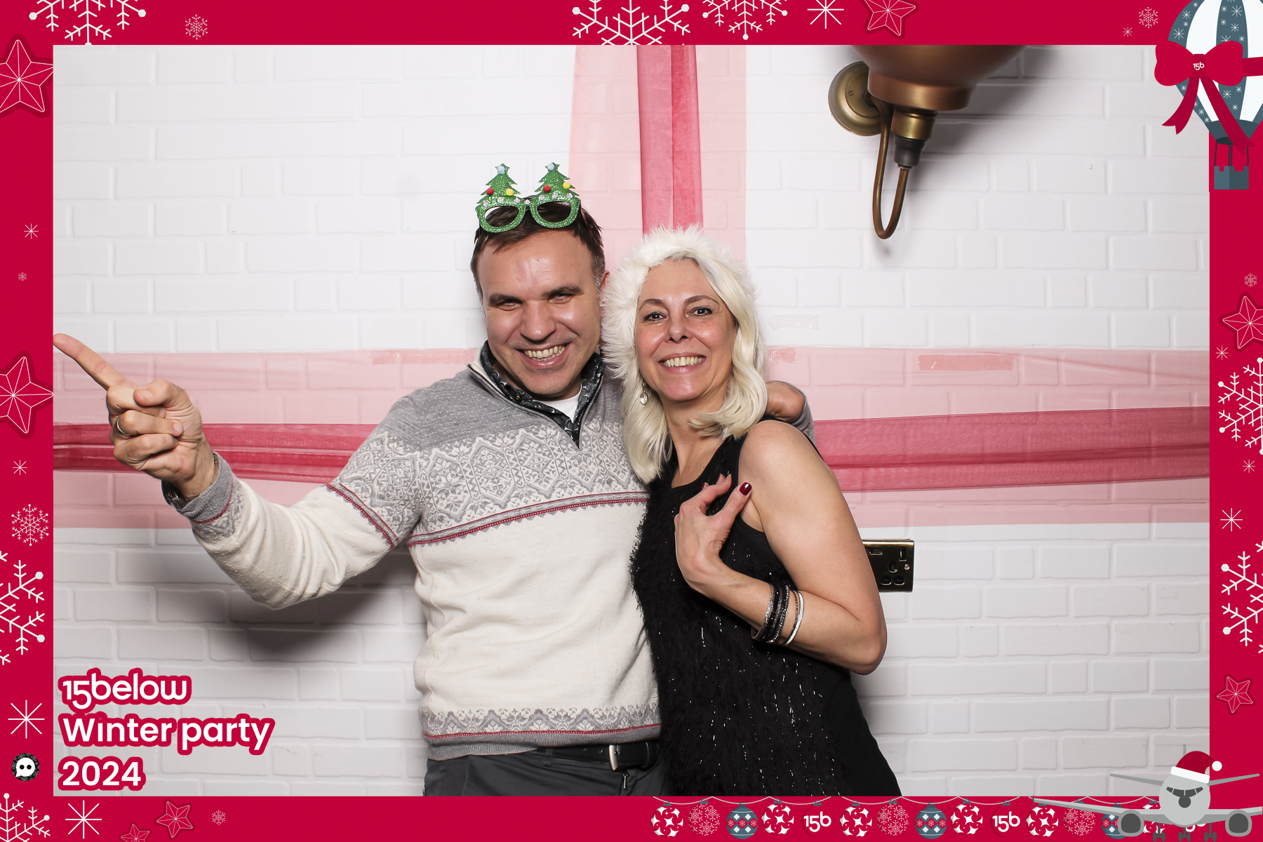 15 Below Xmas Party 2024 | View more photos from the event at gallery.freshbooths.com/u/FreshBooths/15-Below-Xmas-Party-2024
