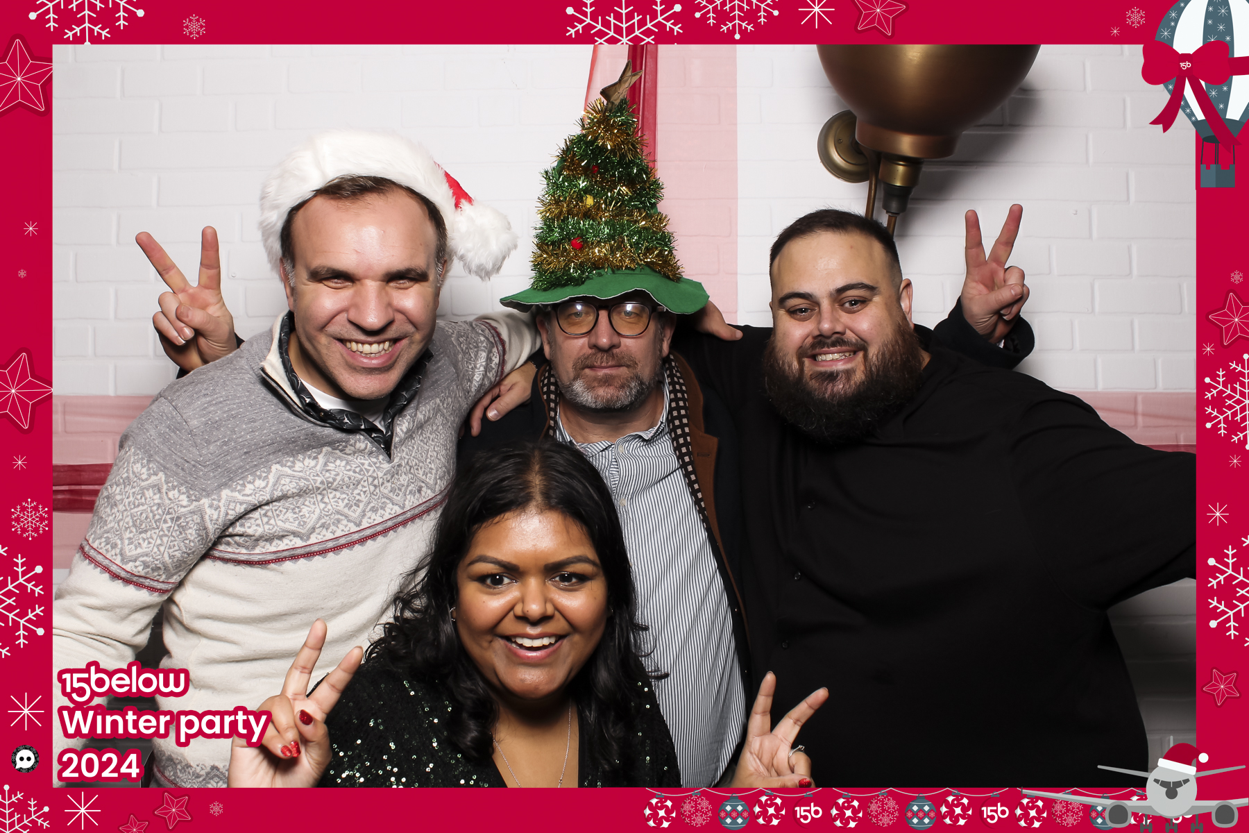 15 Below Xmas Party 2024 | View more photos from the event at gallery.freshbooths.com/u/FreshBooths/15-Below-Xmas-Party-2024