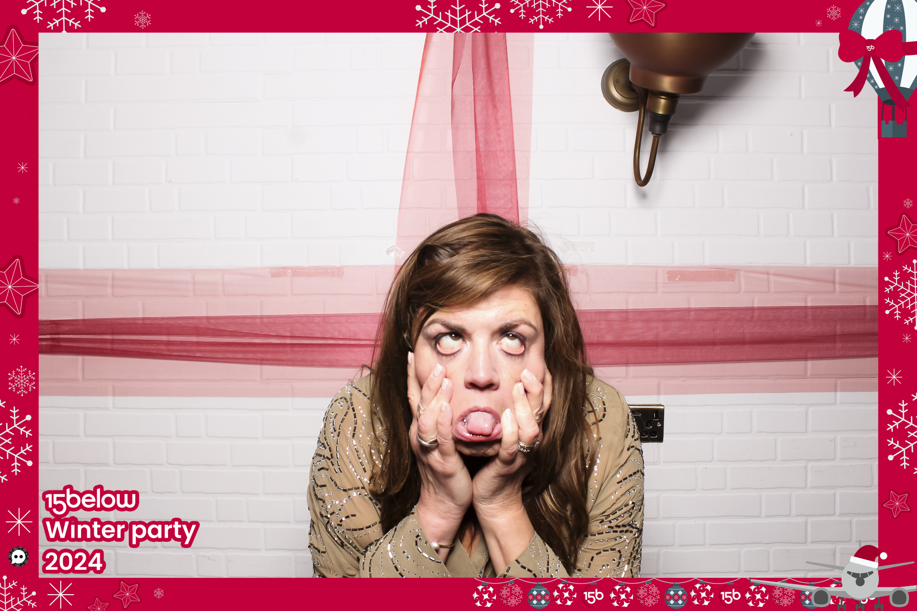 15 Below Xmas Party 2024 | View more photos from the event at gallery.freshbooths.com/u/FreshBooths/15-Below-Xmas-Party-2024