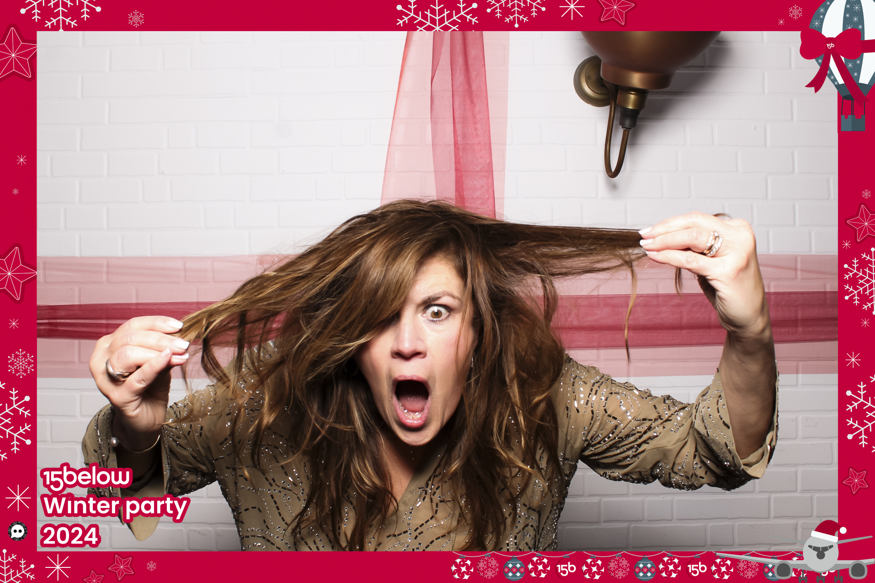 15 Below Xmas Party 2024 | View more photos from the event at gallery.freshbooths.com/u/FreshBooths/15-Below-Xmas-Party-2024