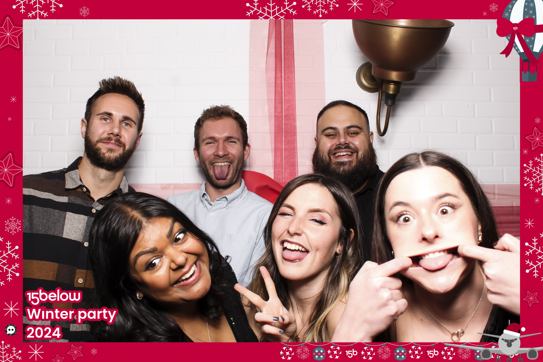 15 Below Xmas Party 2024 | View more photos from the event at gallery.freshbooths.com/u/FreshBooths/15-Below-Xmas-Party-2024
