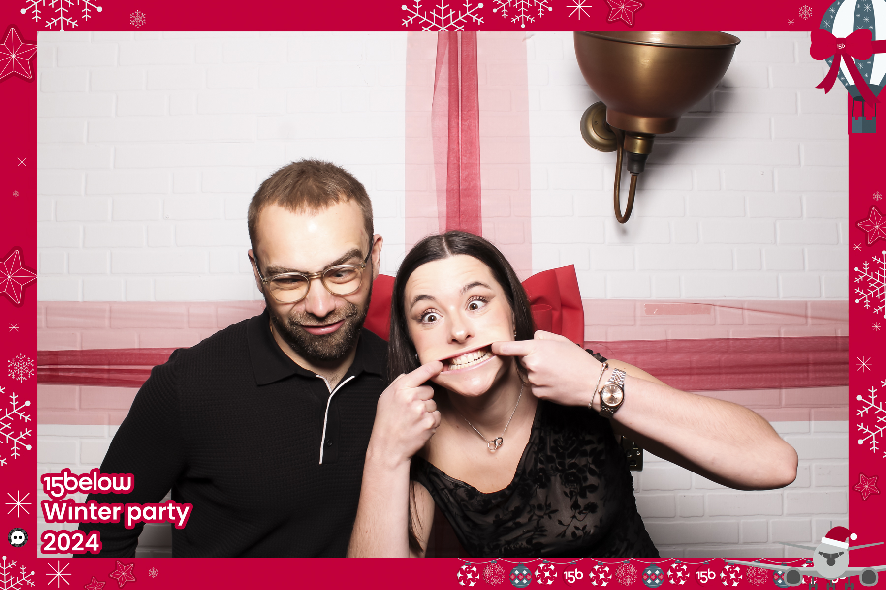 15 Below Xmas Party 2024 | View more photos from the event at gallery.freshbooths.com/u/FreshBooths/15-Below-Xmas-Party-2024