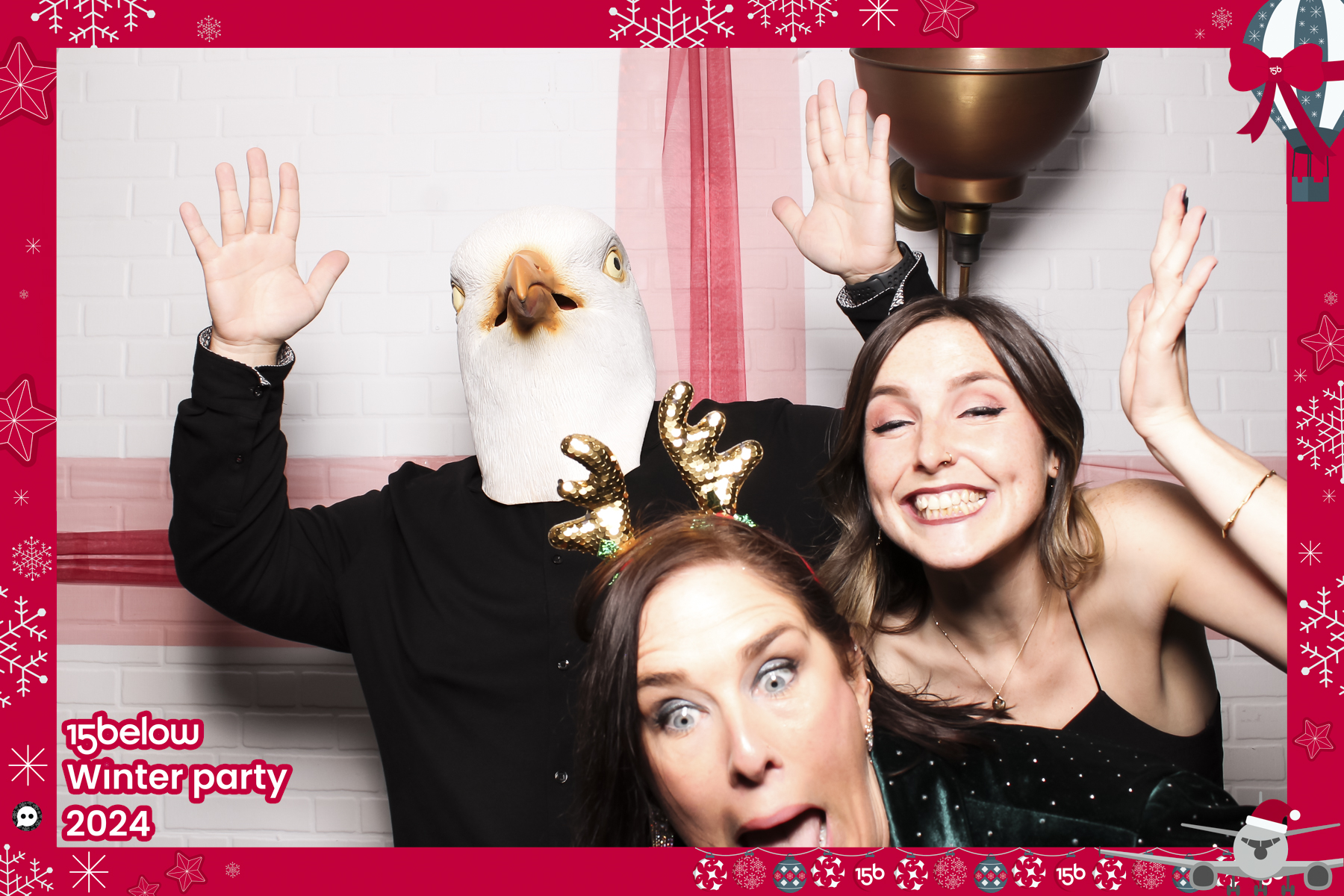 15 Below Xmas Party 2024 | View more photos from the event at gallery.freshbooths.com/u/FreshBooths/15-Below-Xmas-Party-2024