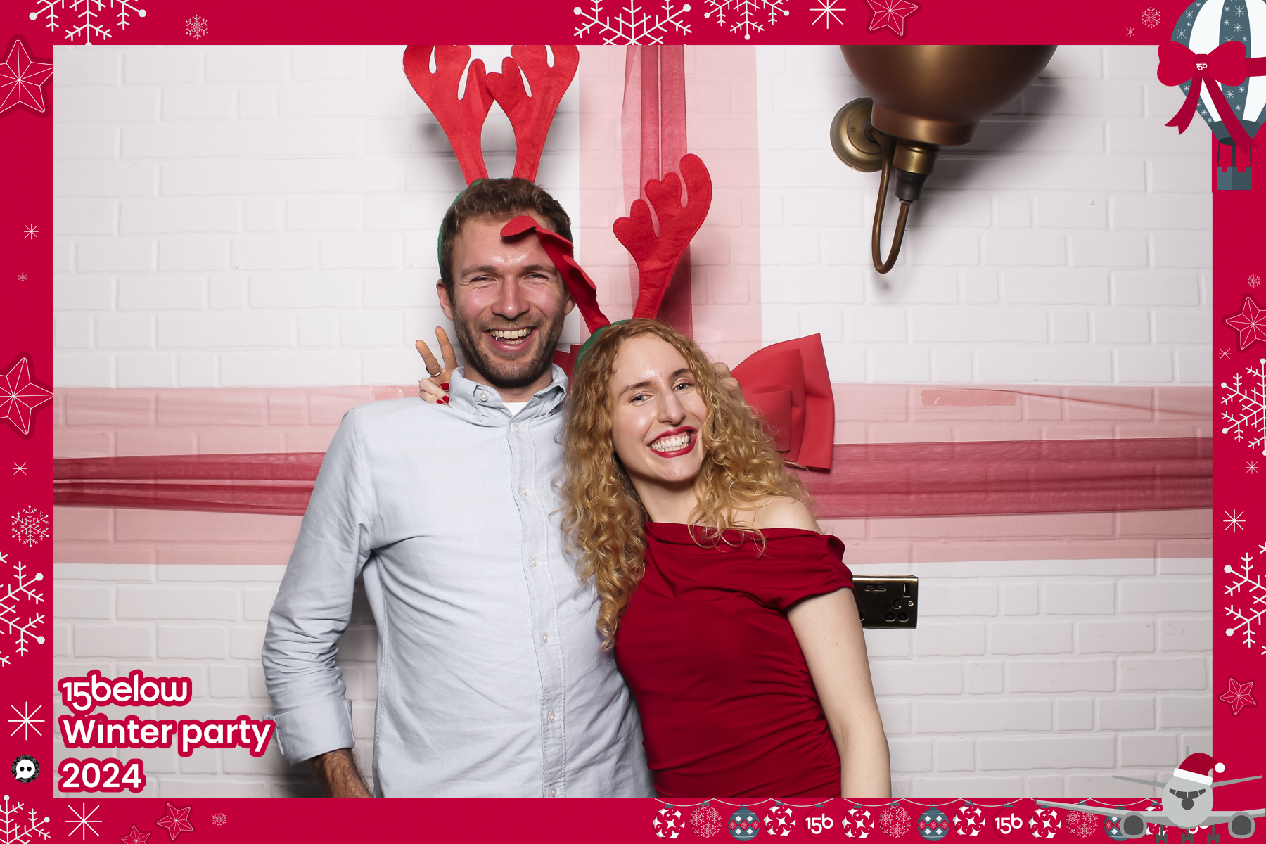 15 Below Xmas Party 2024 | View more photos from the event at gallery.freshbooths.com/u/FreshBooths/15-Below-Xmas-Party-2024