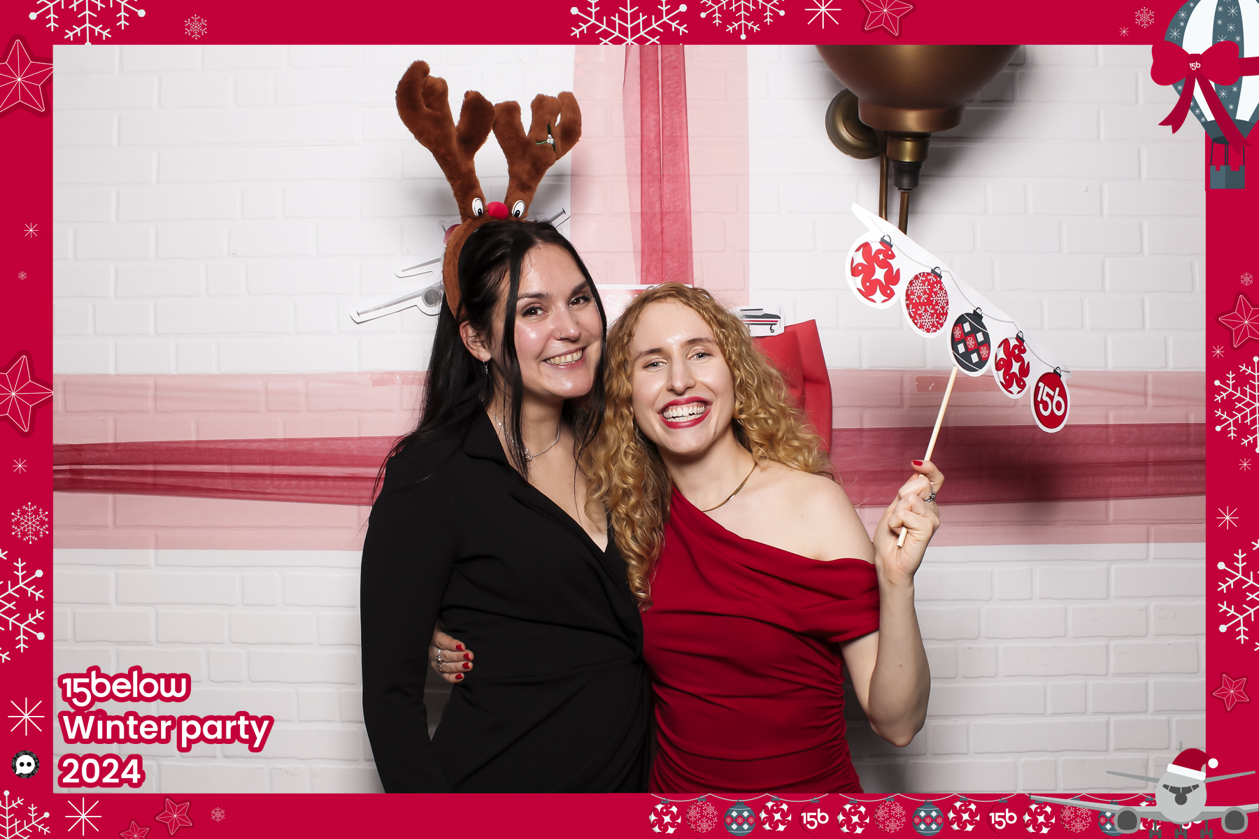 15 Below Xmas Party 2024 | View more photos from the event at gallery.freshbooths.com/u/FreshBooths/15-Below-Xmas-Party-2024