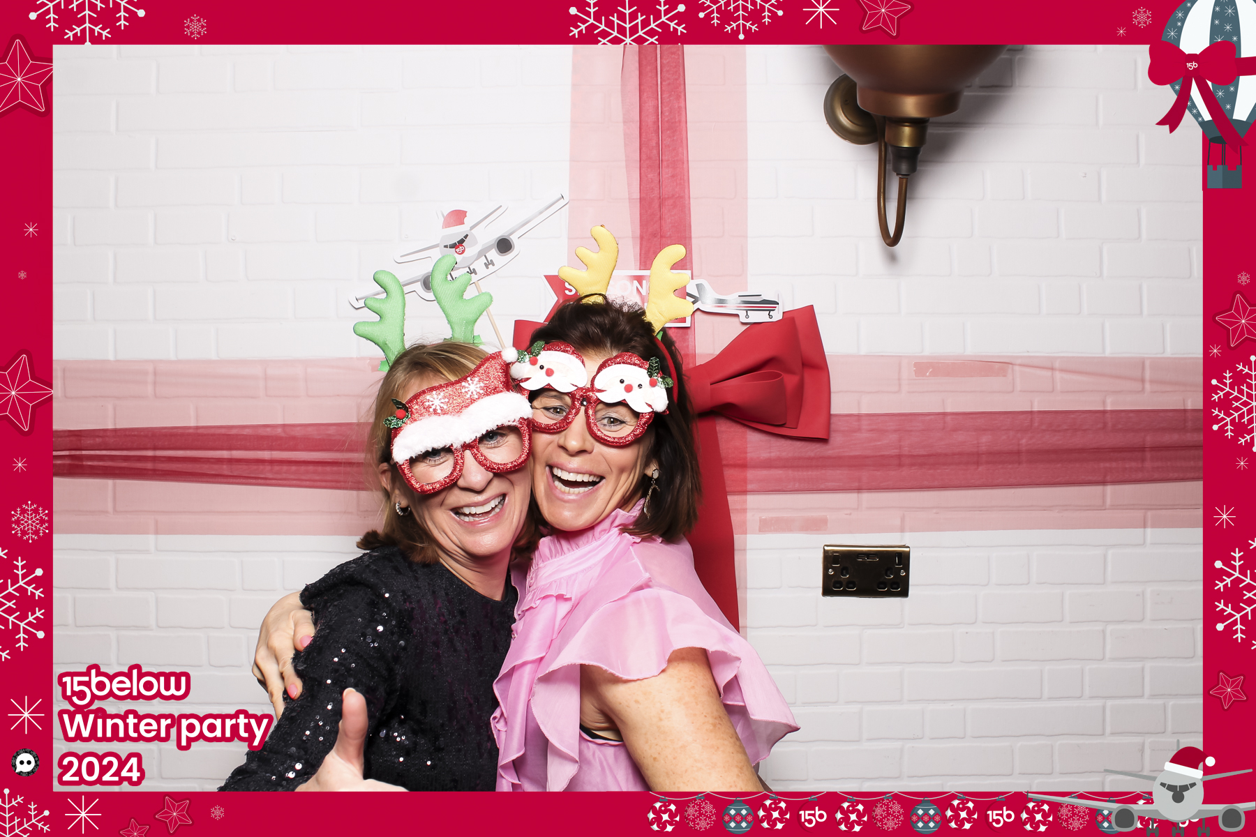 15 Below Xmas Party 2024 | View more photos from the event at gallery.freshbooths.com/u/FreshBooths/15-Below-Xmas-Party-2024