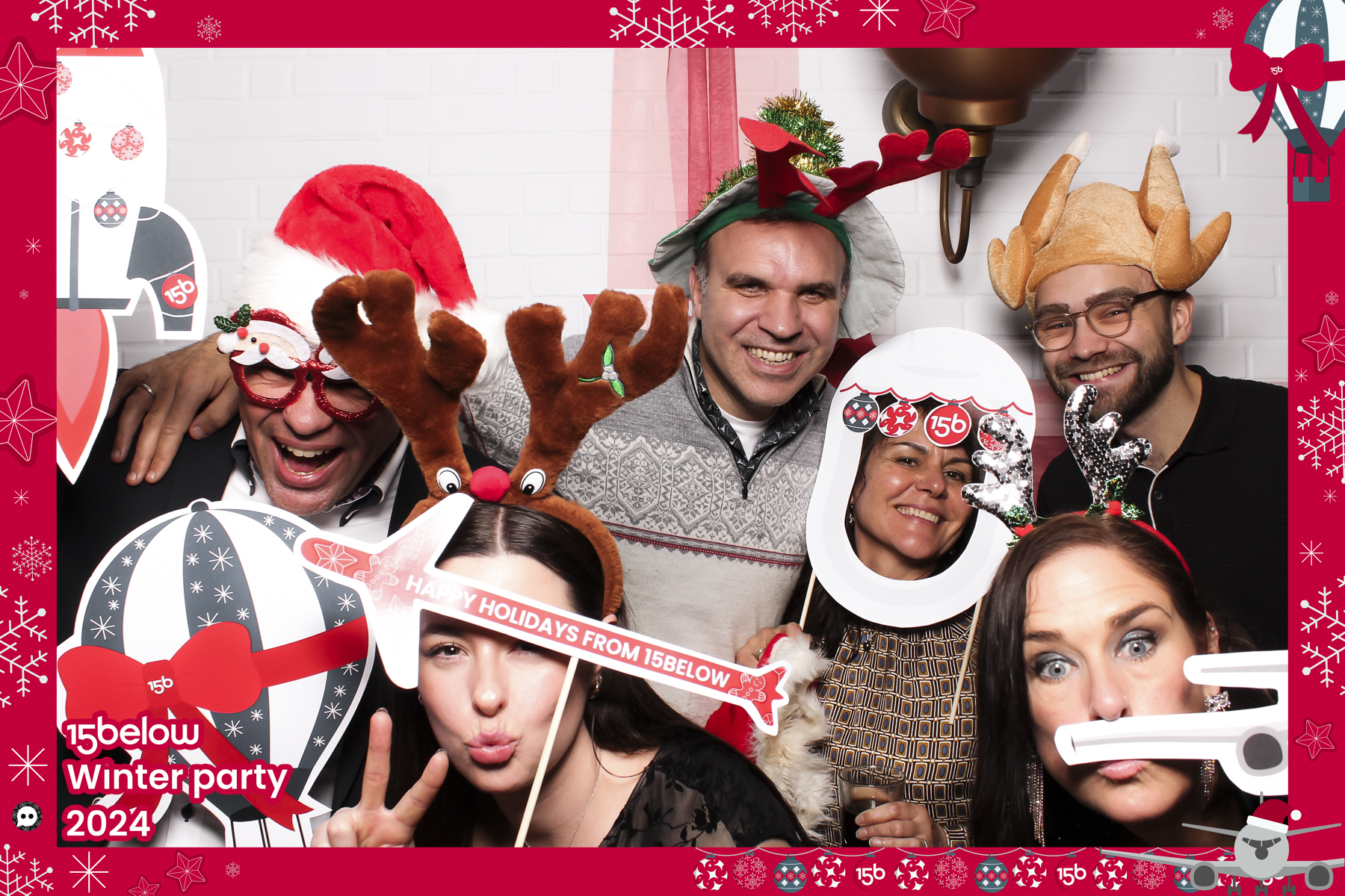 15 Below Xmas Party 2024 | View more photos from the event at gallery.freshbooths.com/u/FreshBooths/15-Below-Xmas-Party-2024