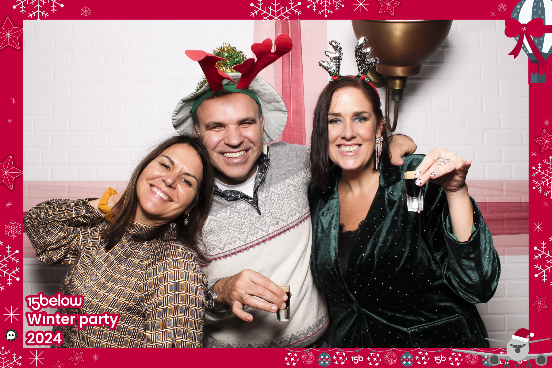 15 Below Xmas Party 2024 | View more photos from the event at gallery.freshbooths.com/u/FreshBooths/15-Below-Xmas-Party-2024