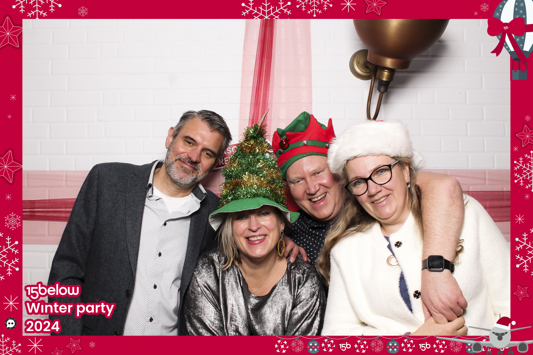 15 Below Xmas Party 2024 | View more photos from the event at gallery.freshbooths.com/u/FreshBooths/15-Below-Xmas-Party-2024