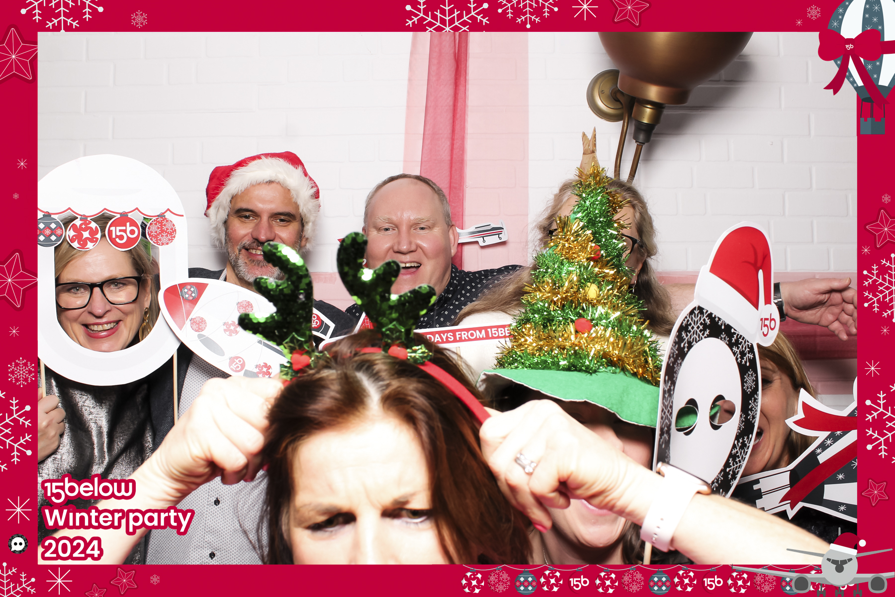 15 Below Xmas Party 2024 | View more photos from the event at gallery.freshbooths.com/u/FreshBooths/15-Below-Xmas-Party-2024