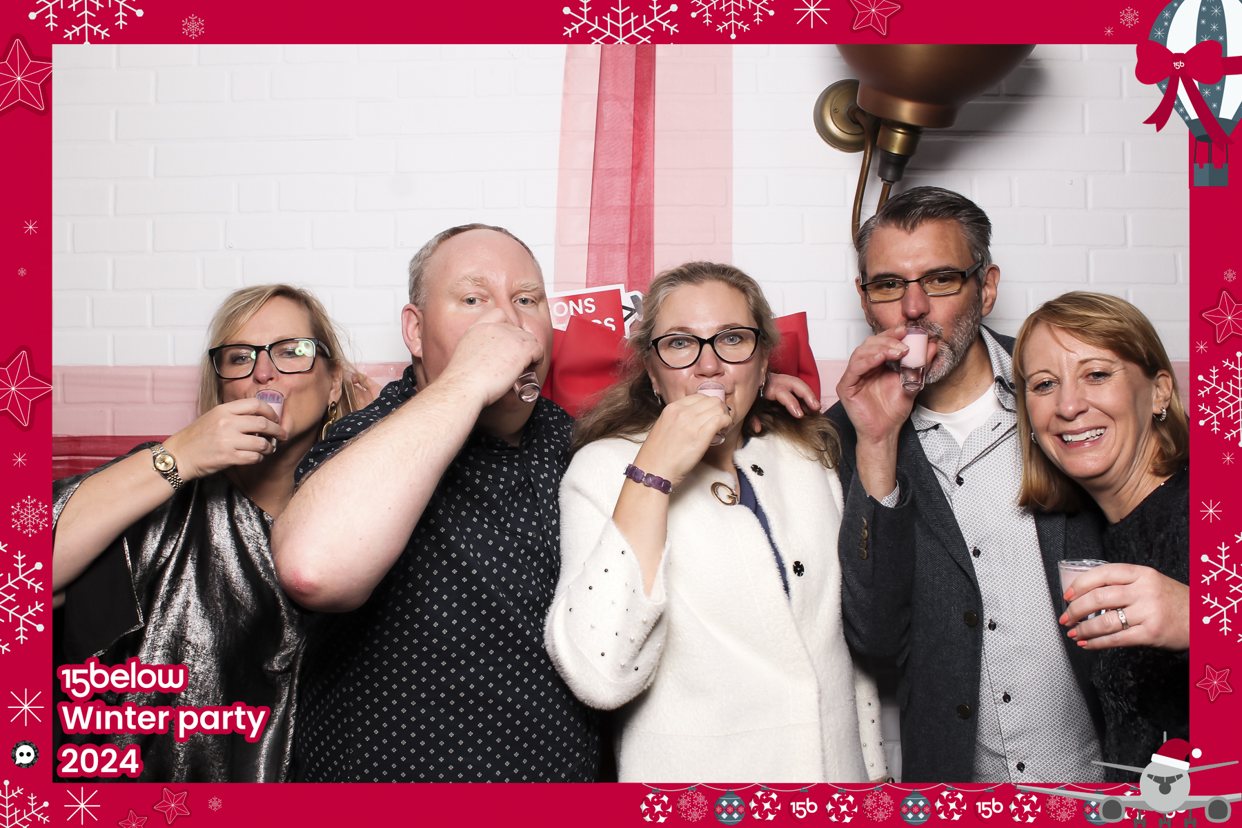 15 Below Xmas Party 2024 | View more photos from the event at gallery.freshbooths.com/u/FreshBooths/15-Below-Xmas-Party-2024