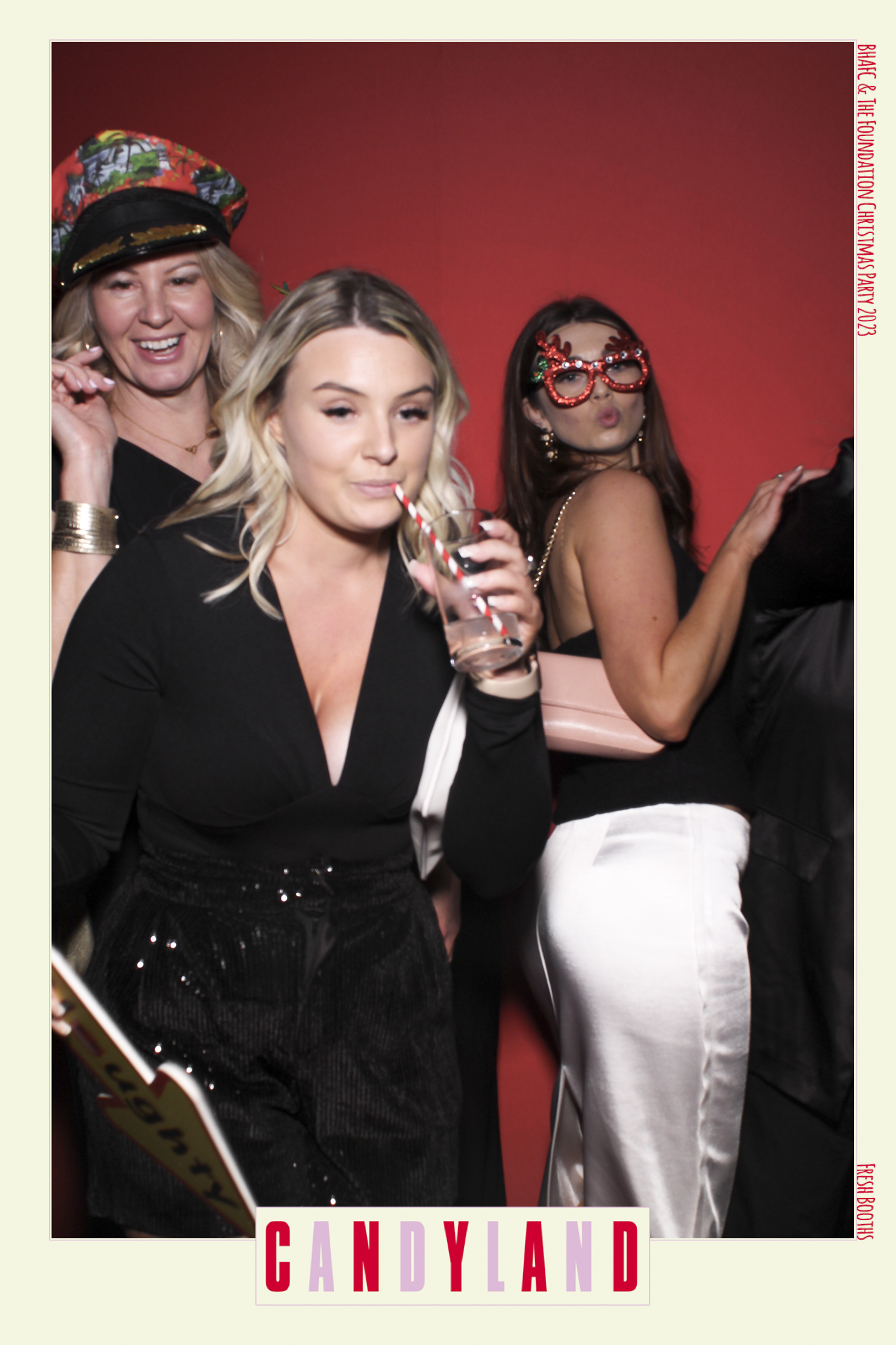AMEX Xmas Party 2023 | View more photos from the event at gallery.freshbooths.com/u/FreshBooths/AMEX-Xmas-Party-2023