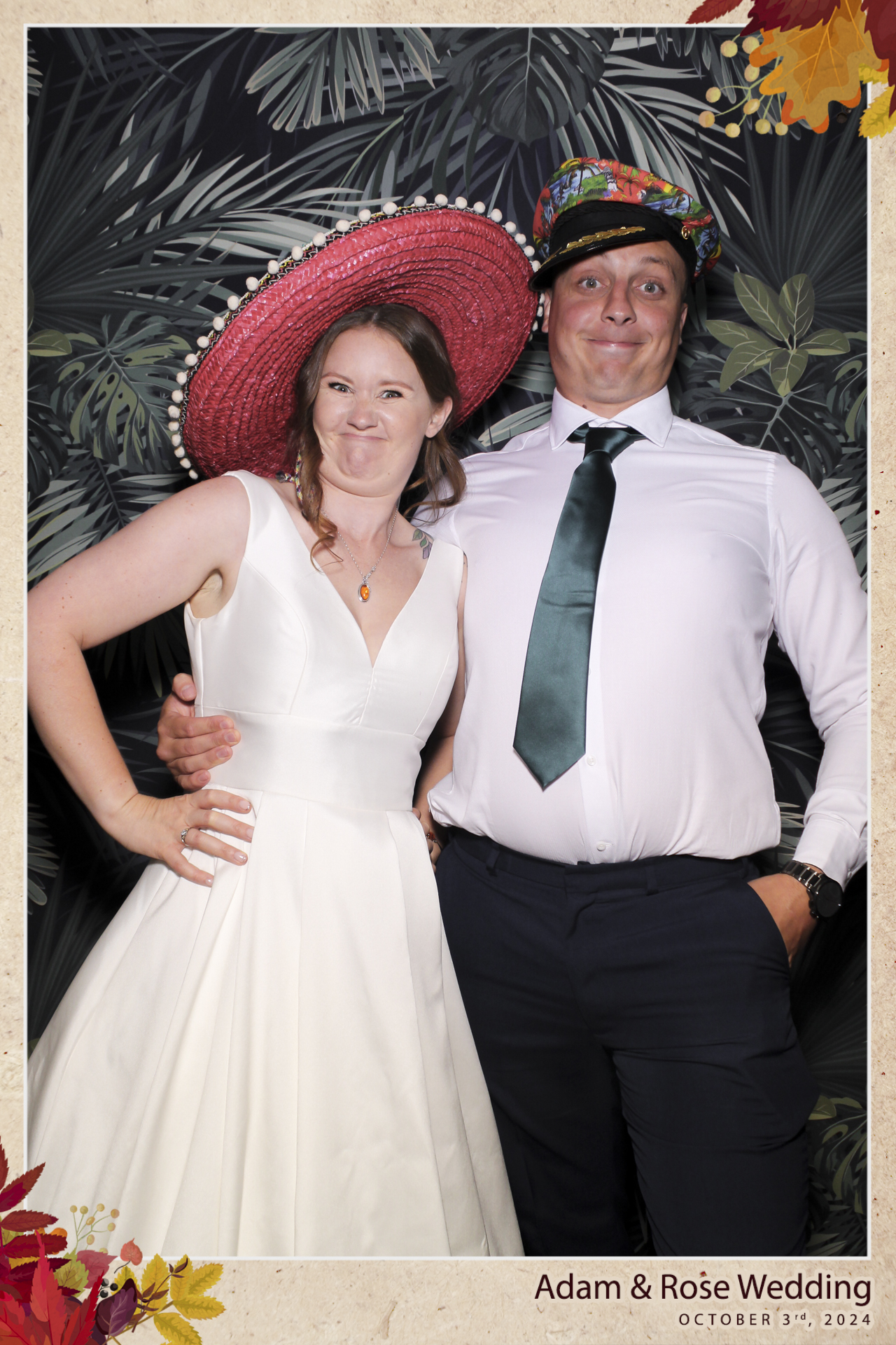 Adam & Rose - Selfie Mirror | View more photos from the event at gallery.freshbooths.com/u/FreshBooths/Adam-Rose-Selfie-Mirror