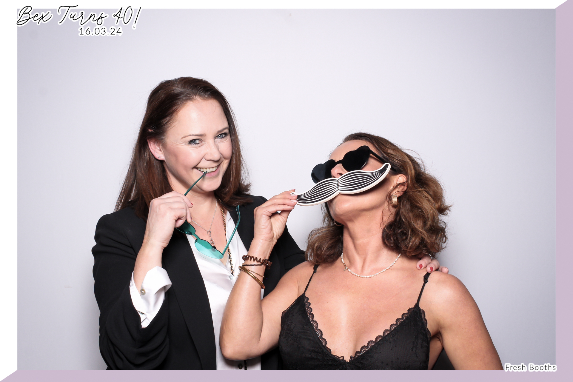 Bex Turns 40! | View more photos from the event at gallery.freshbooths.com/u/FreshBooths/Bex-Turns-40
