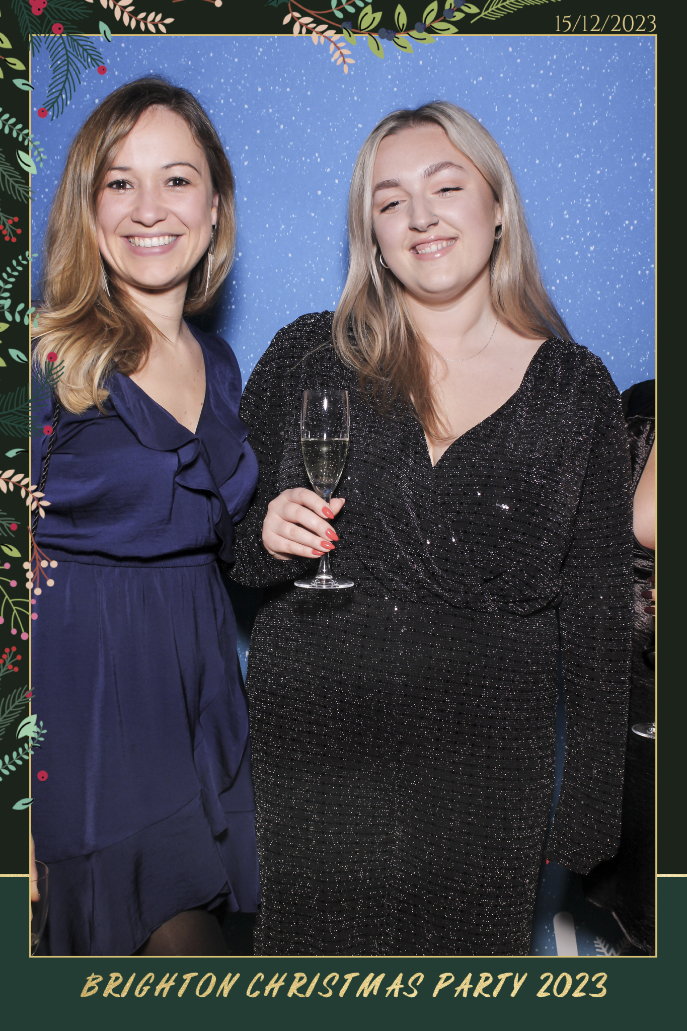 Bullhorn Xmas 2023 - Selfie Mirror | View more photos from the event at gallery.freshbooths.com/u/FreshBooths/Bullhorn-Xmas-2023-Selfie-Mirror