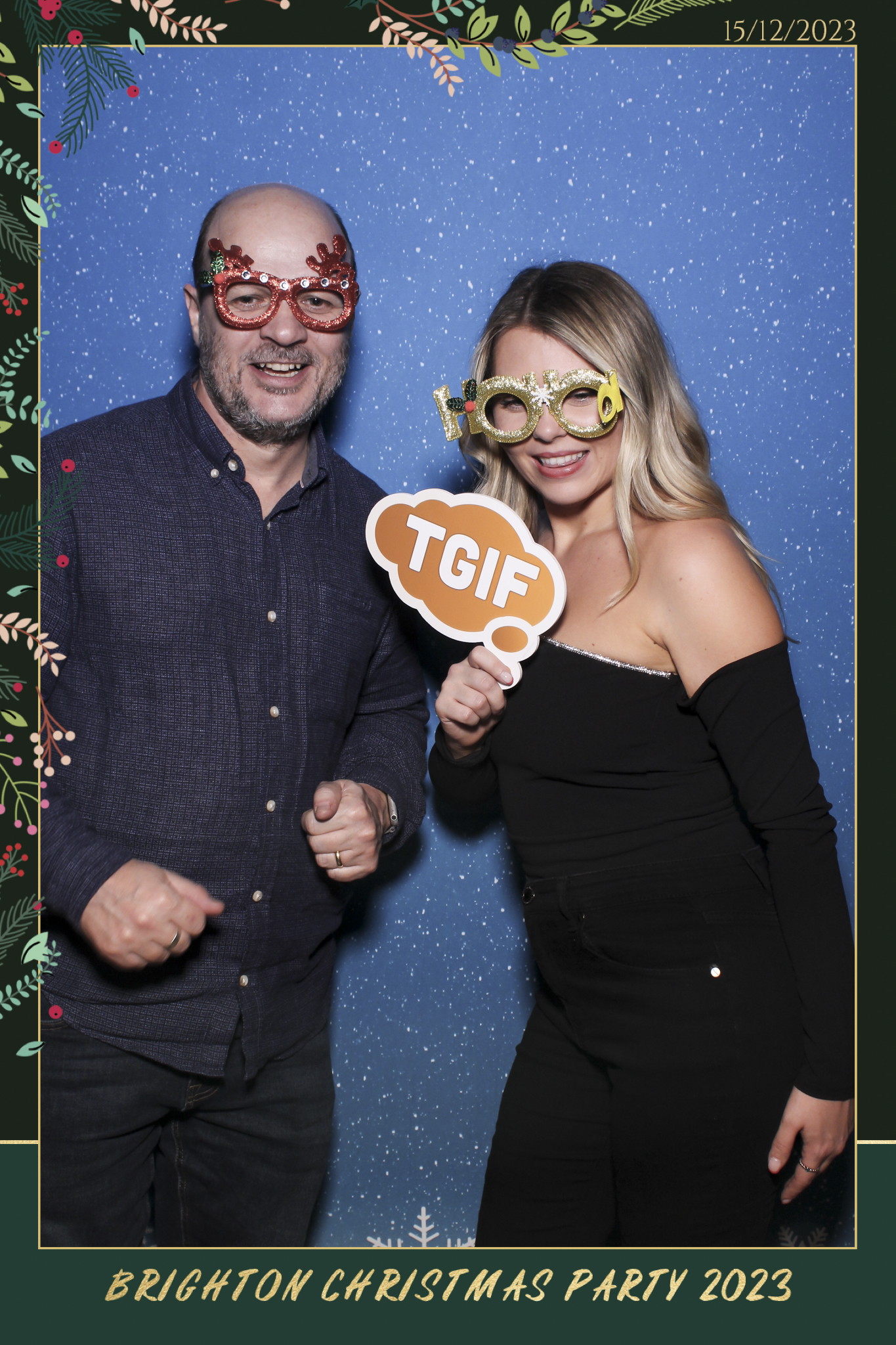 Bullhorn Xmas 2023 - Selfie Mirror | View more photos from the event at gallery.freshbooths.com/u/FreshBooths/Bullhorn-Xmas-2023-Selfie-Mirror