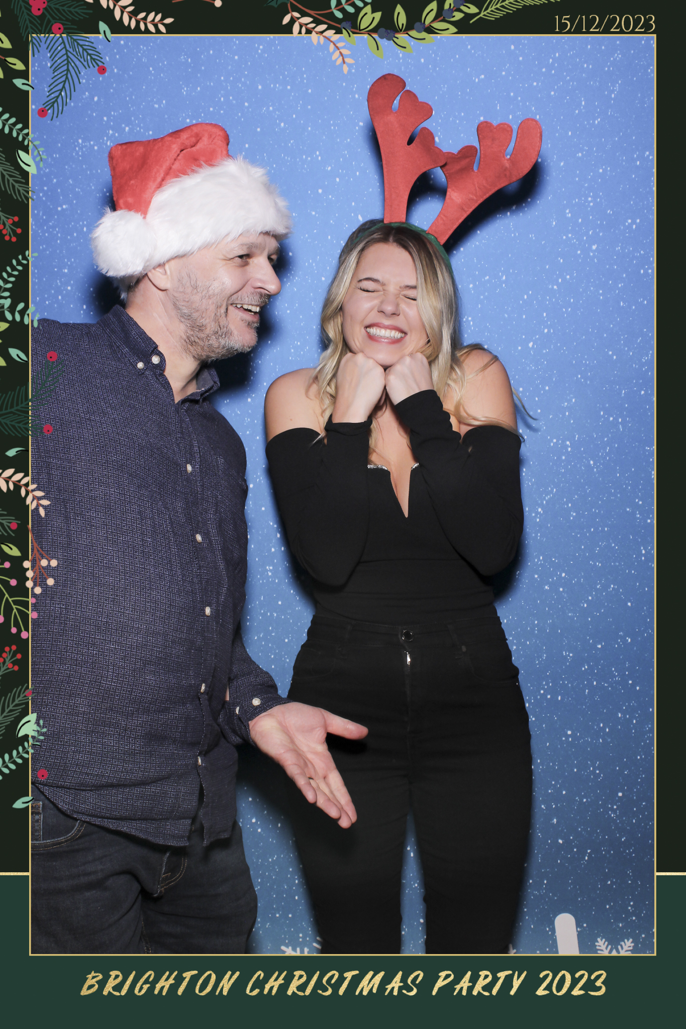 Bullhorn Xmas 2023 - Selfie Mirror | View more photos from the event at gallery.freshbooths.com/u/FreshBooths/Bullhorn-Xmas-2023-Selfie-Mirror