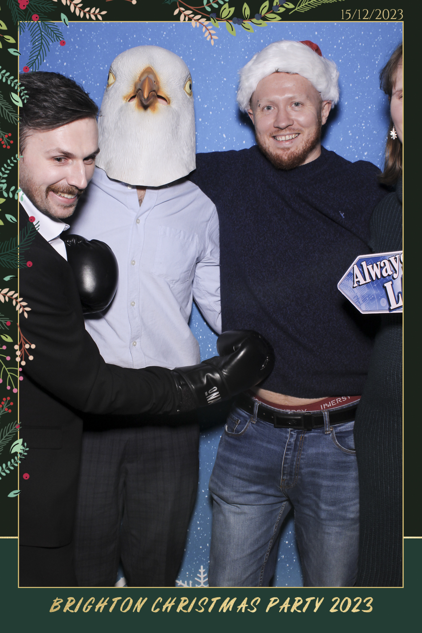 Bullhorn Xmas 2023 - Selfie Mirror | View more photos from the event at gallery.freshbooths.com/u/FreshBooths/Bullhorn-Xmas-2023-Selfie-Mirror