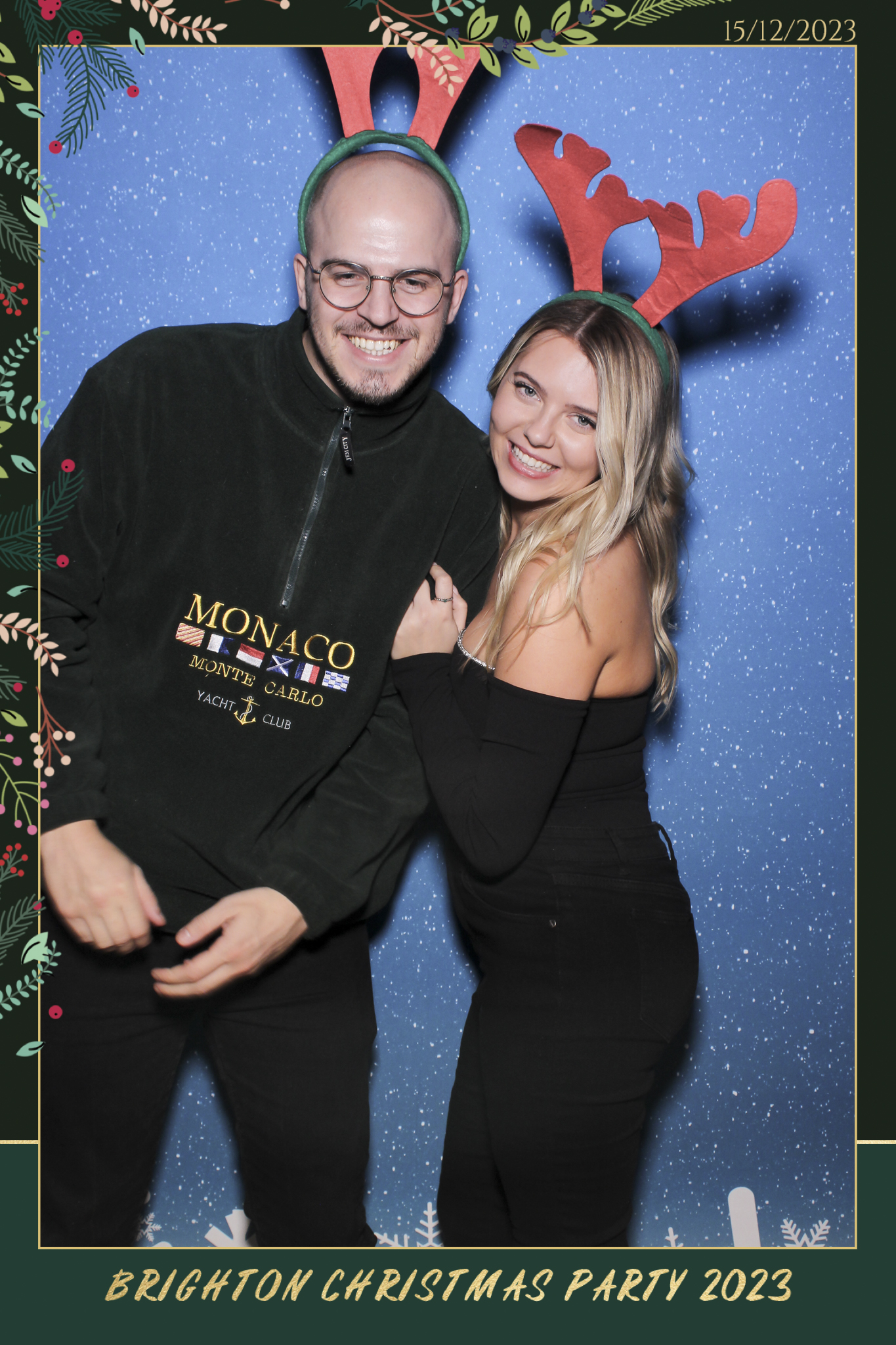 Bullhorn Xmas 2023 - Selfie Mirror | View more photos from the event at gallery.freshbooths.com/u/FreshBooths/Bullhorn-Xmas-2023-Selfie-Mirror