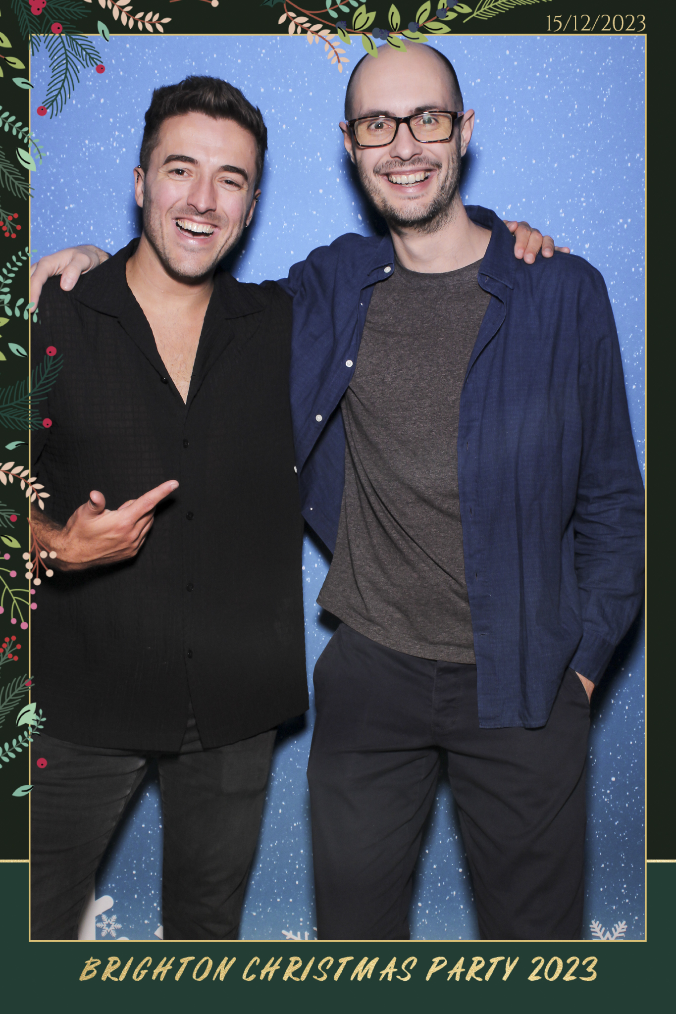 Bullhorn Xmas 2023 - Selfie Mirror | View more photos from the event at gallery.freshbooths.com/u/FreshBooths/Bullhorn-Xmas-2023-Selfie-Mirror