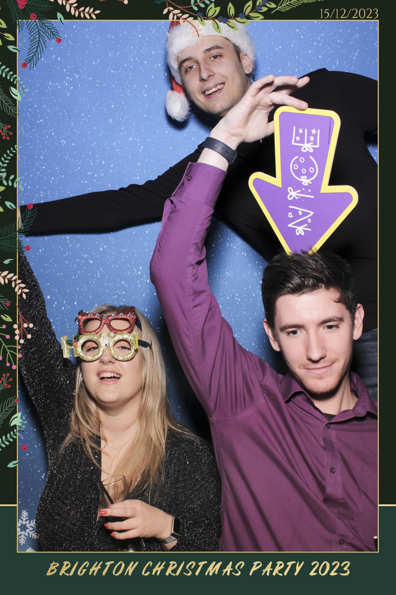 Bullhorn Xmas 2023 - Selfie Mirror | View more photos from the event at gallery.freshbooths.com/u/FreshBooths/Bullhorn-Xmas-2023-Selfie-Mirror