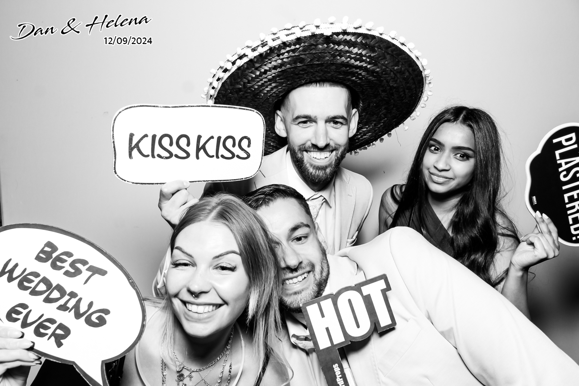 Dan & Helena x Beauty Booth | View more photos from the event at gallery.freshbooths.com/u/FreshBooths/Dan-Helena-x-Beauty-Booth
