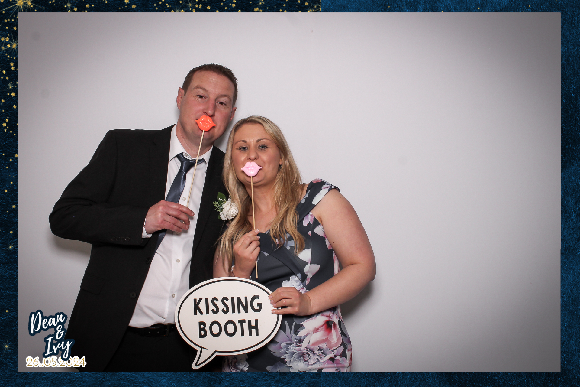 Dean & Ivy. - Classic Open Booth | View more photos from the event at gallery.freshbooths.com/u/FreshBooths/Dean-Ivy-Classic-Open-Booth