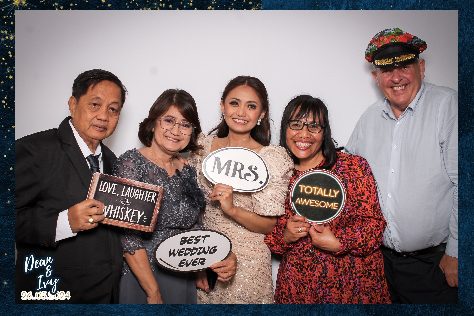 Dean & Ivy. - Classic Open Booth | View more photos from the event at gallery.freshbooths.com/u/FreshBooths/Dean-Ivy-Classic-Open-Booth