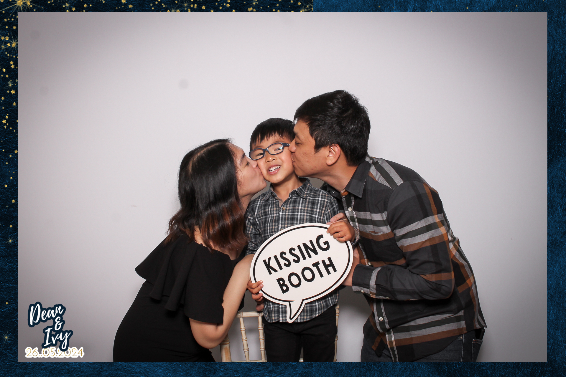 Dean & Ivy. - Classic Open Booth | View more photos from the event at gallery.freshbooths.com/u/FreshBooths/Dean-Ivy-Classic-Open-Booth